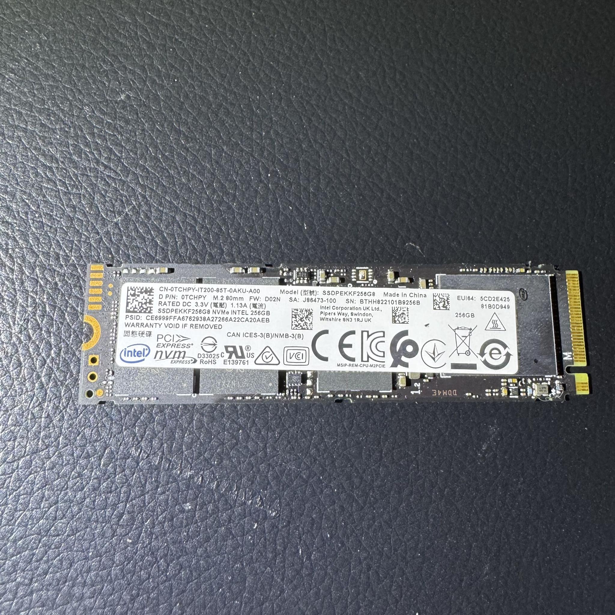 Intel SSDPEKKF256G8 256GB M.2 NVME