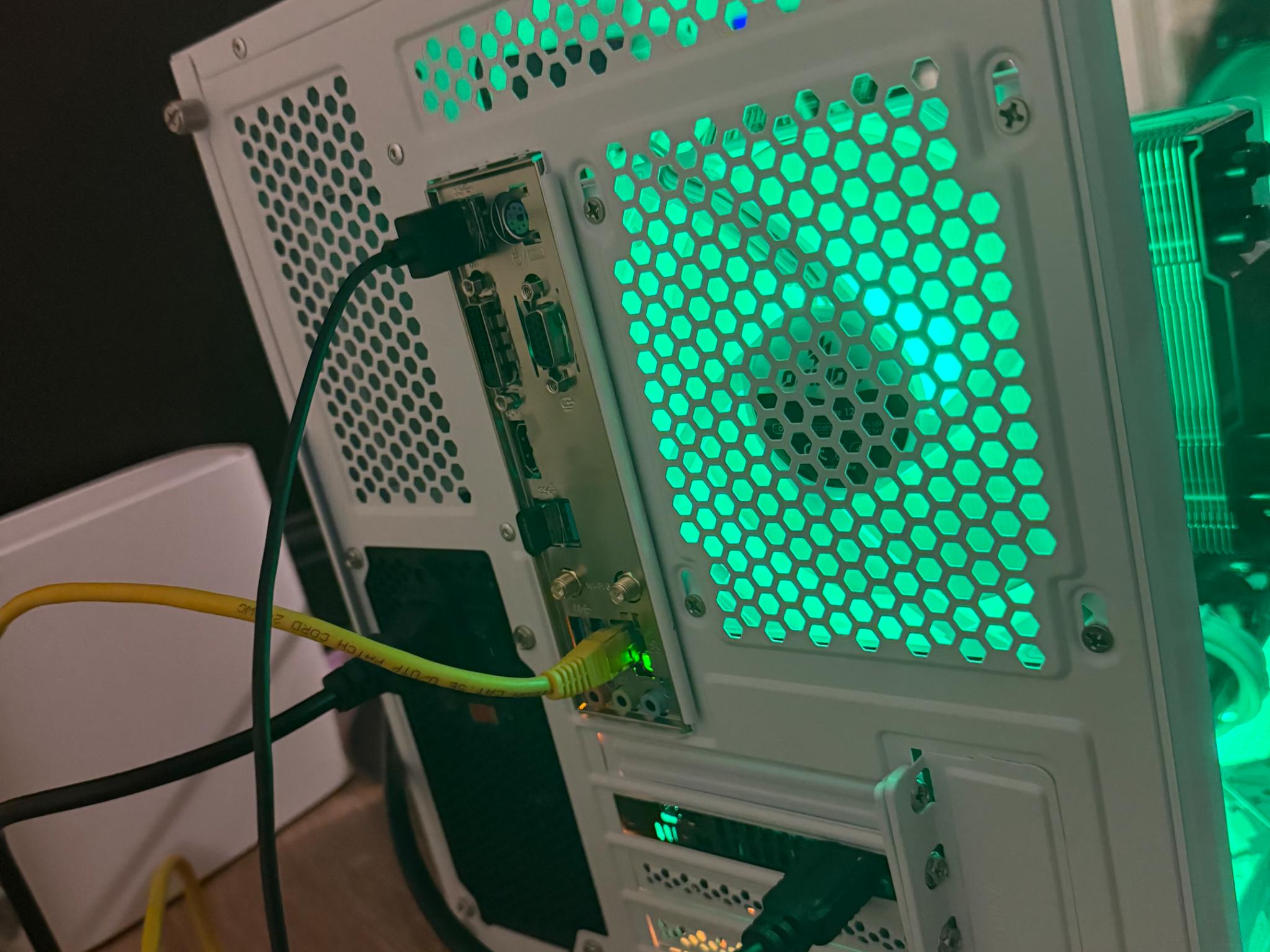 Gaming pc |Ryzen 5 4500| AMD 6500XT |1TB |
