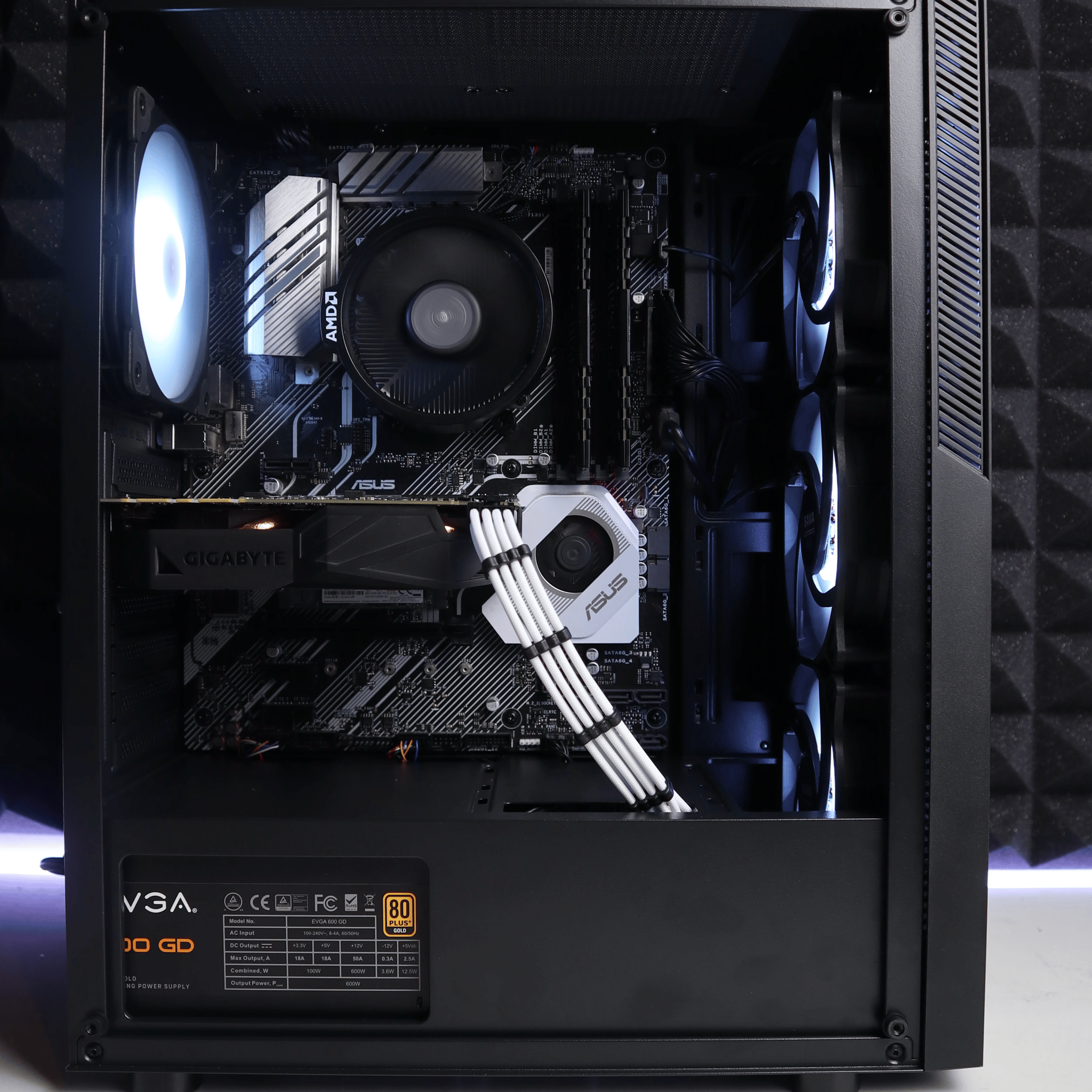 Lunar | Ryzen 7 2700/GTX 1070 FREE SHIPPING