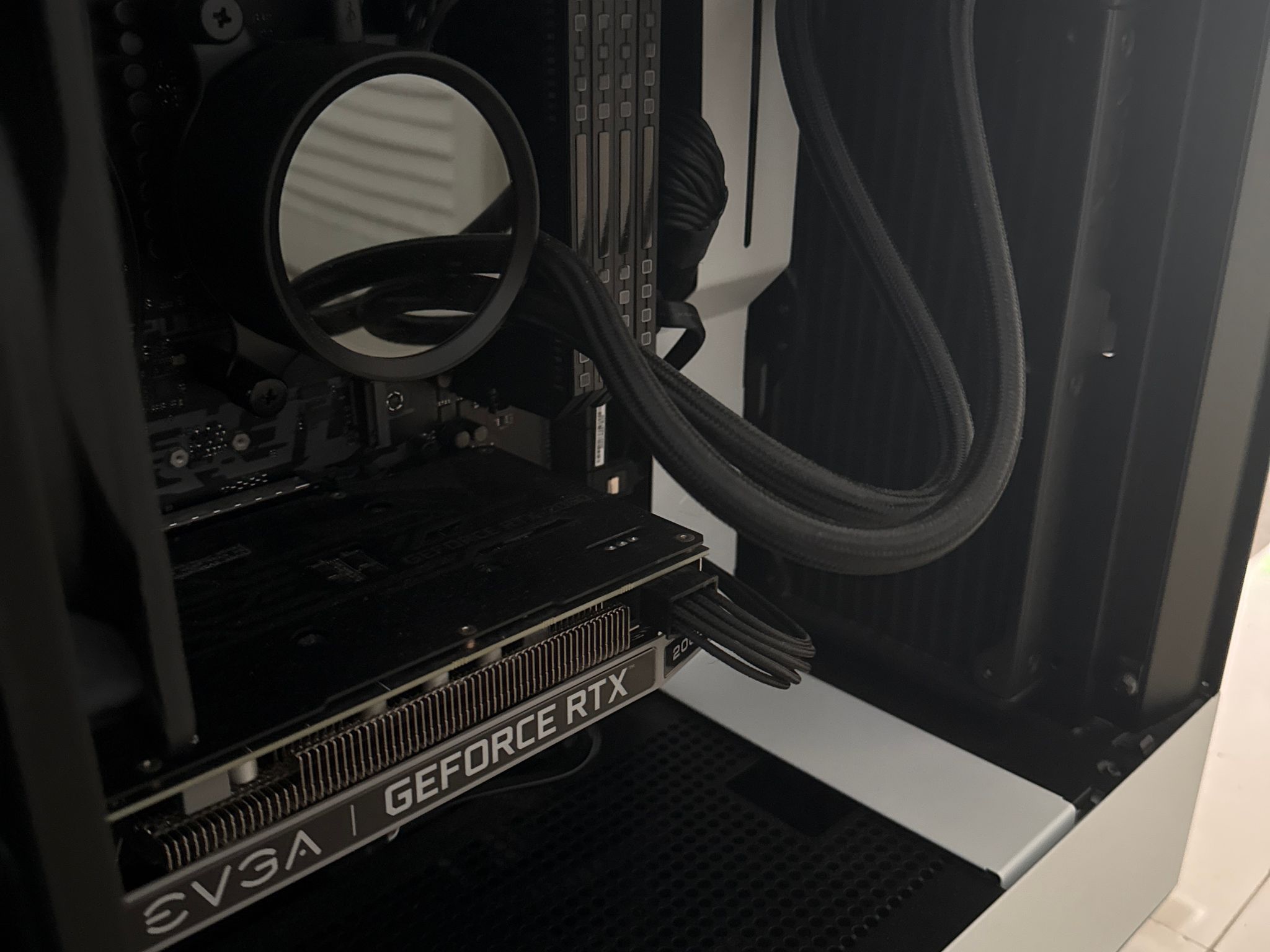 GeForce RTX 2060 Custom Gaming PC - Ryzen 5 2600, 32GB RAM