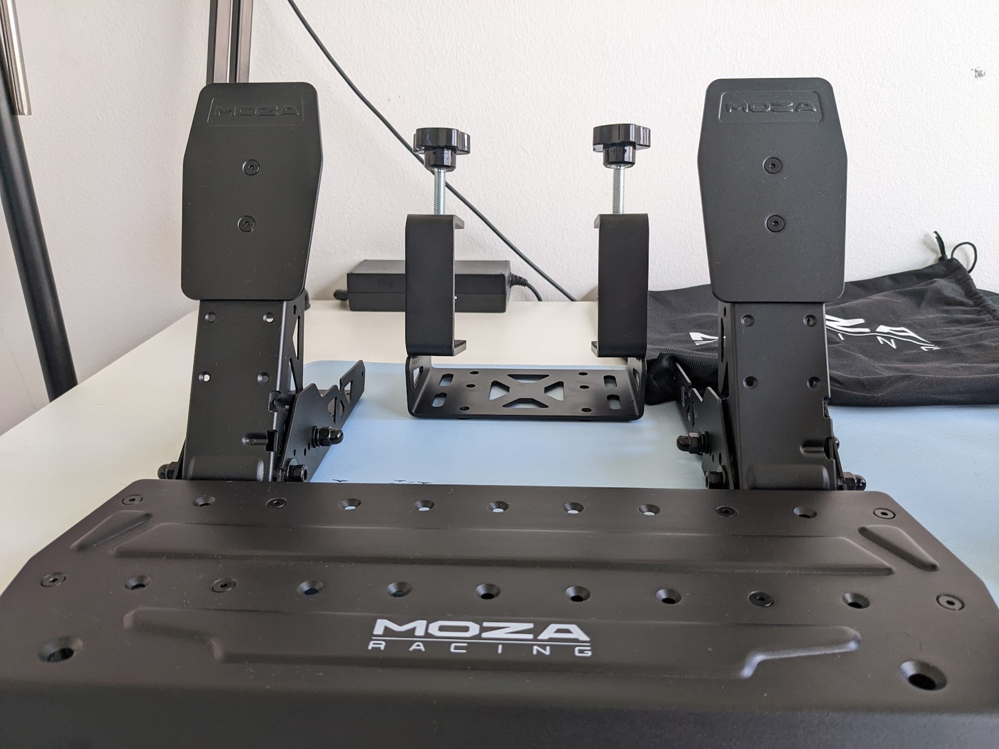 Moza R5 Bundle + SR-P Brake Performance Kit