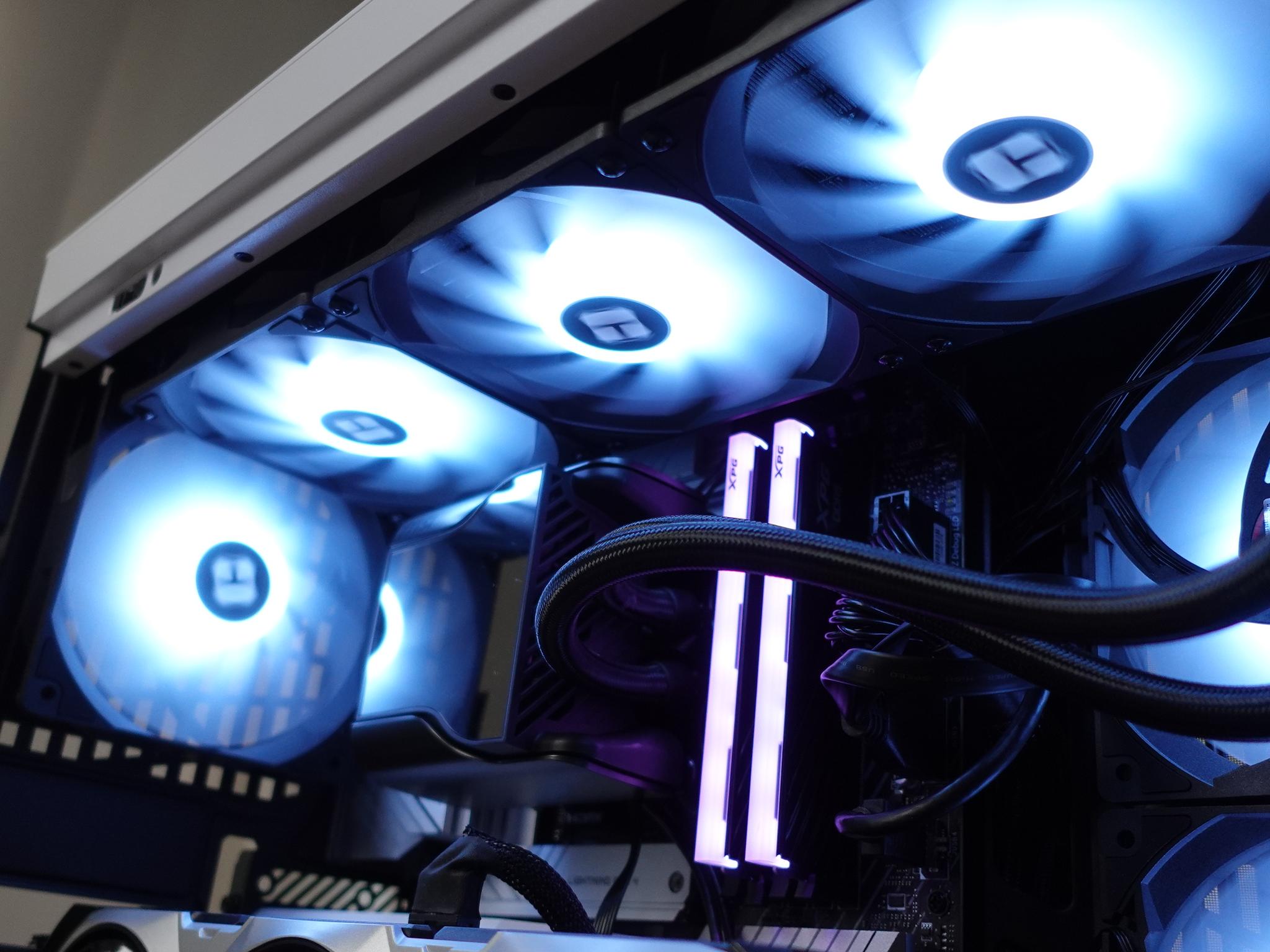 ECLIPSE ⚪️🔵 4070 Ti | Intel Core i5-14600KF | 32GB DDR5-6000 | 1TB NVMe SSD | Windows 11 Pro