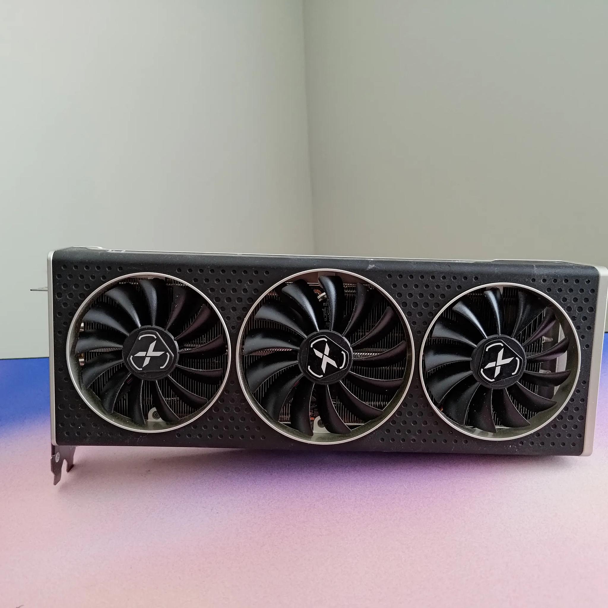 XFX QICK 319 RX 6700XT