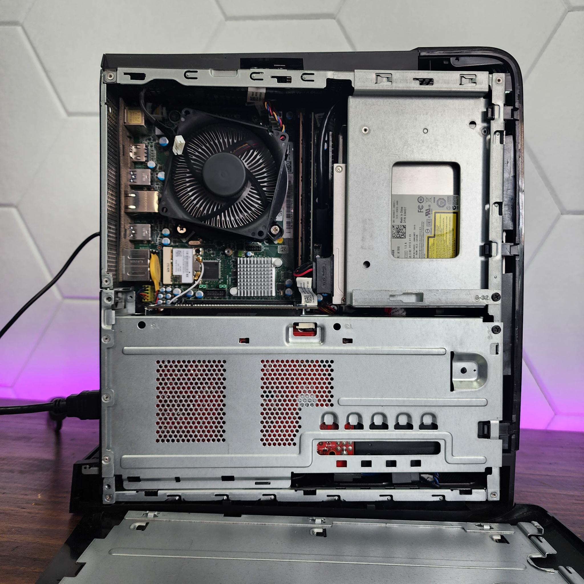 Alienware X51 R2 : Intel Core i7 4790 // GeForce GTX 960 // 12GB DDR3 // 480GB SSD