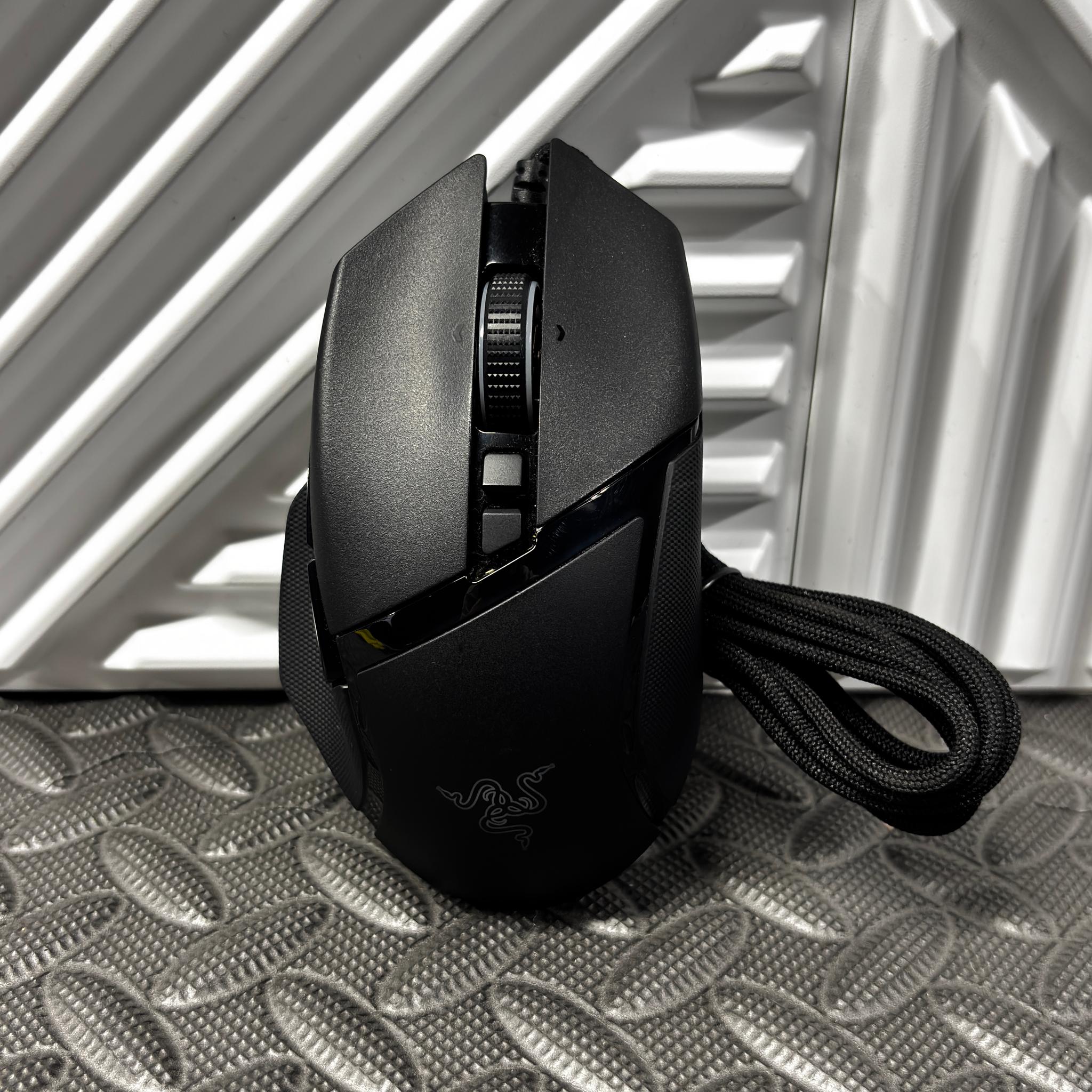 Razer Basilisk V3 Wired Gaming Mouse | Chroma RGB | Tested Working