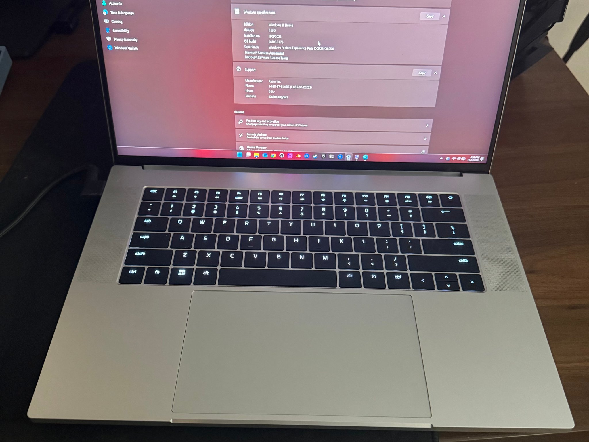 Razer Blade 16 4080 i9-13950HX 32 GB RAM 4K+/FHD+ 120/240 Hz