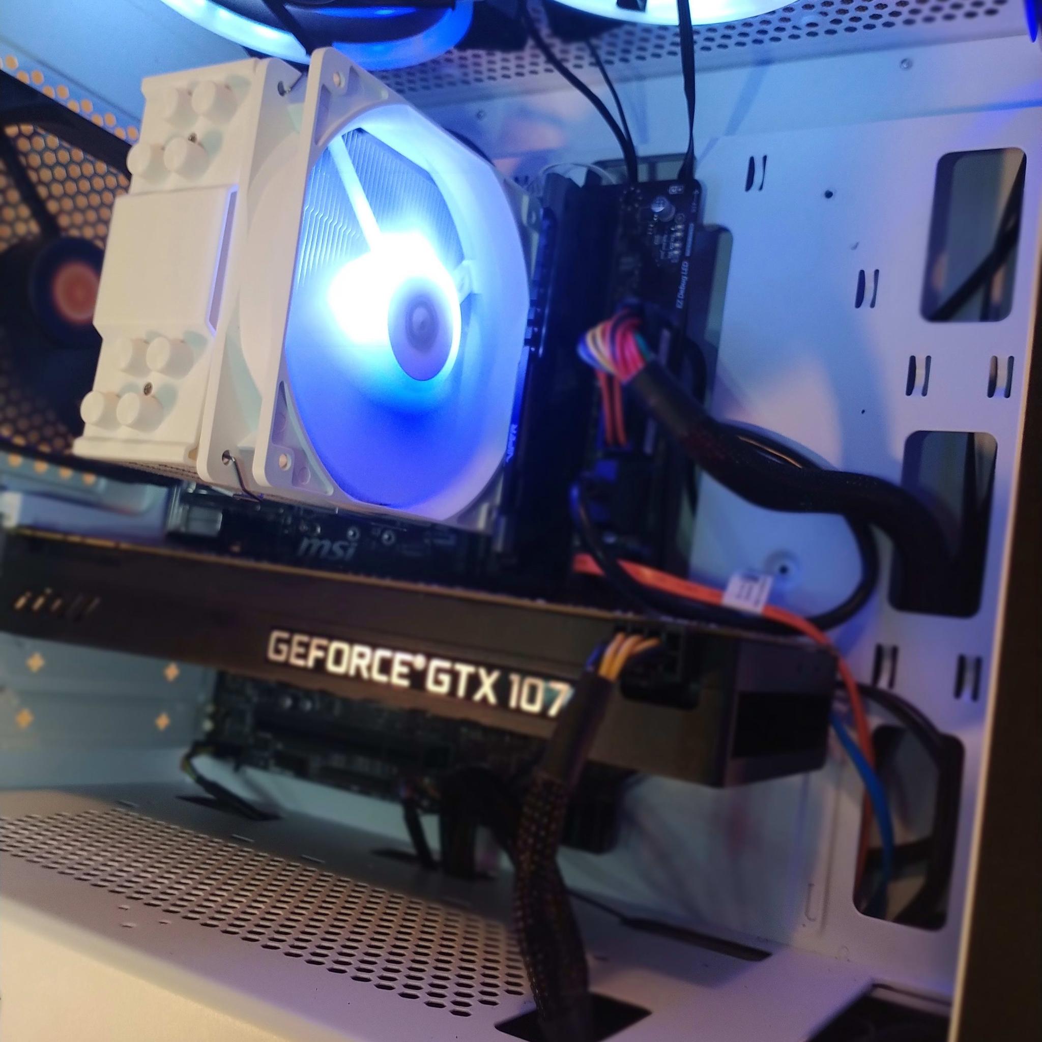 Gtx 1070 i3 10100f gaming pc custom