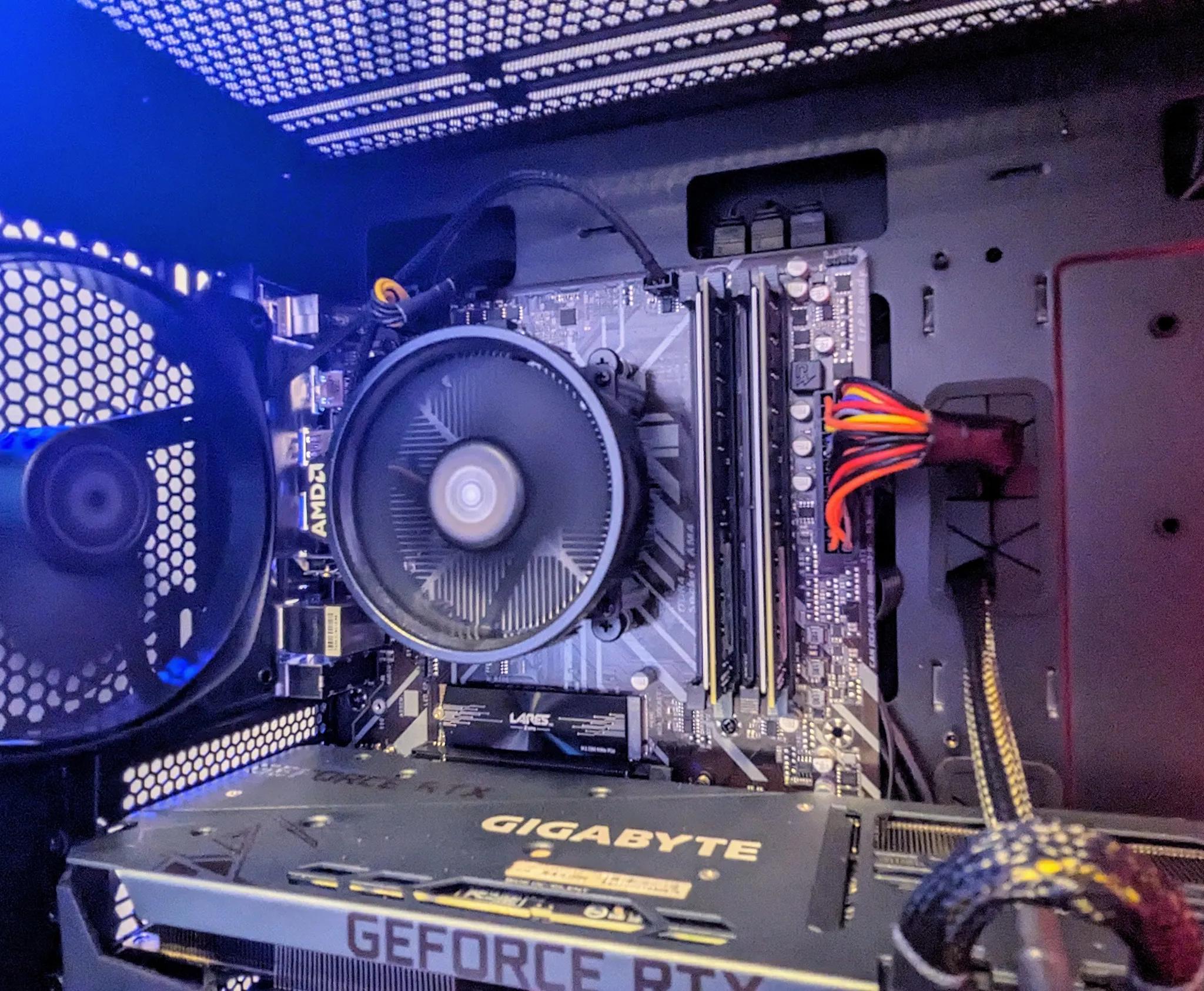 Gaming PC - AMD Ryzen 7 5700x - 32GB DDR4 3200MHZ RAM - Nvidia RTX 3070ti 8GB GPU - 3TB - B450 - W11