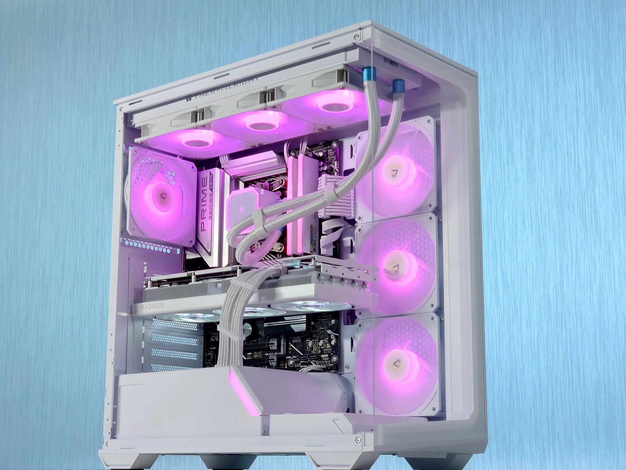 🧊❄️Icy Frost  Gaming PC🌬️AMD RX 7800 XT 16GB❄️AMD Ryzen 7 7700❄️32GB DDR5❄️1TB NVME