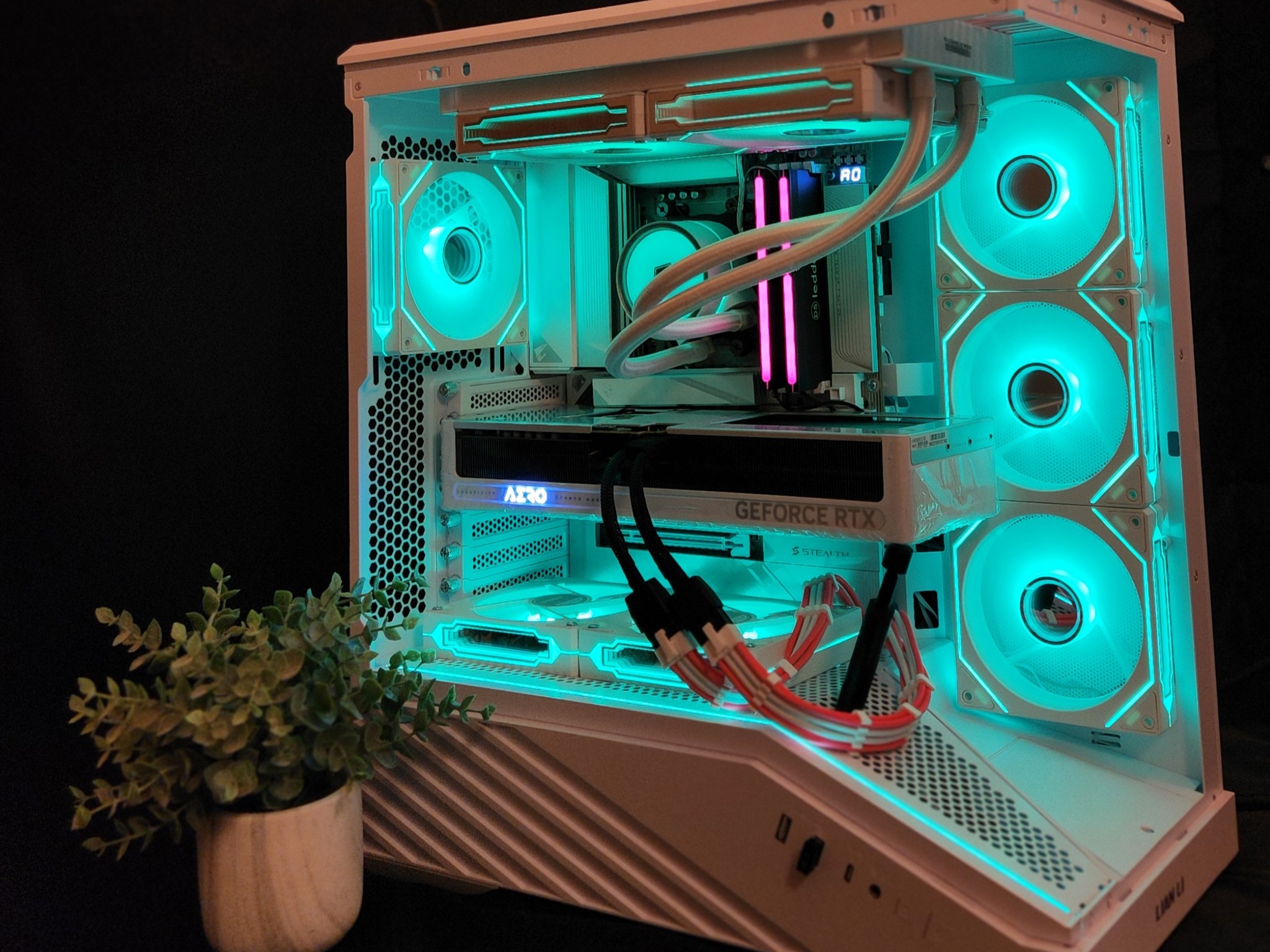 Ryzen 7 9700X • RTX 5070 • 32GB DDR5 • 1TB NVMe • Clean Build • Win 11