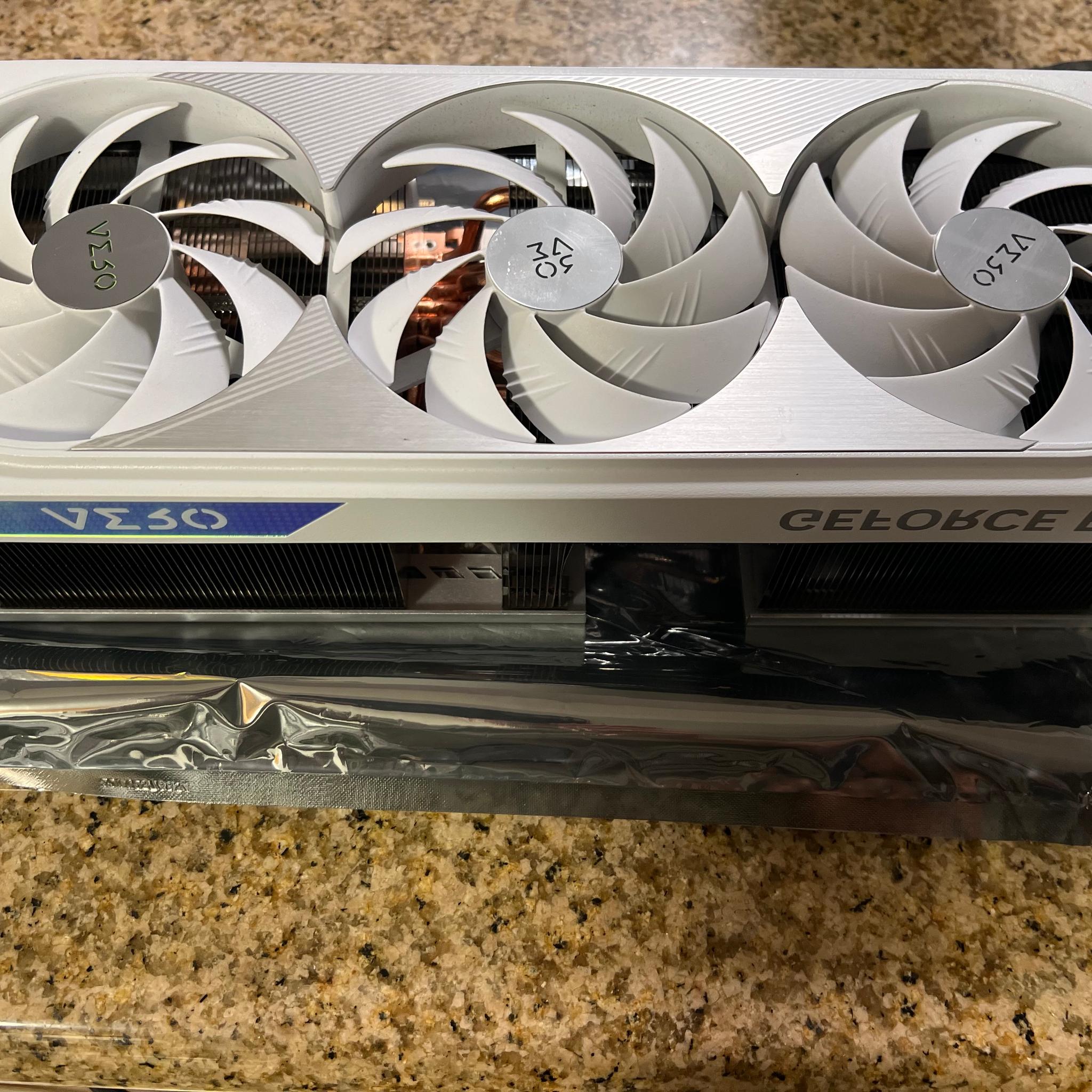 Gigabyte NVIDIA GeForce RTX 4080 Super Aero Overclocked Triple Fan 16GB GDDR6X PCIe 4.0 GPU