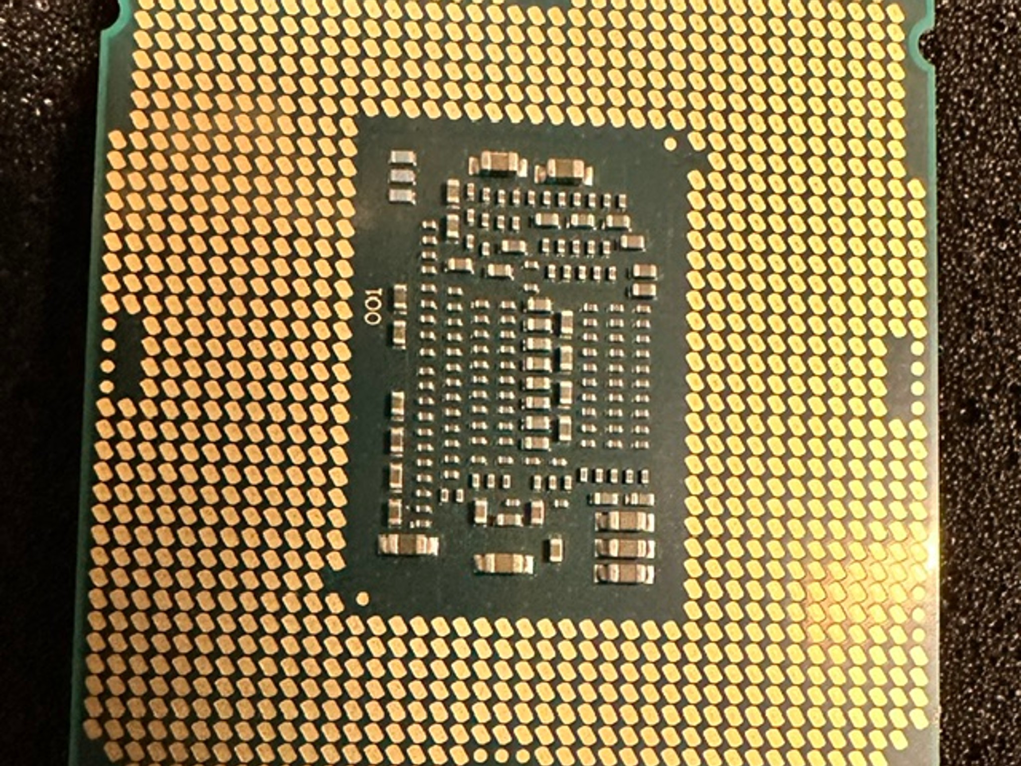 ASUS Z170-AR : Intel i7-7700 : Cooler Master LED Air Cooler : I/O Shield