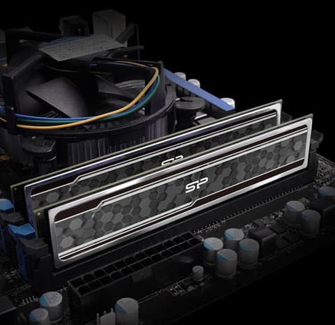 BNIB 16GB (2x8 GB) DDR4-3200 CL16 RAM Silicon Power GAMING