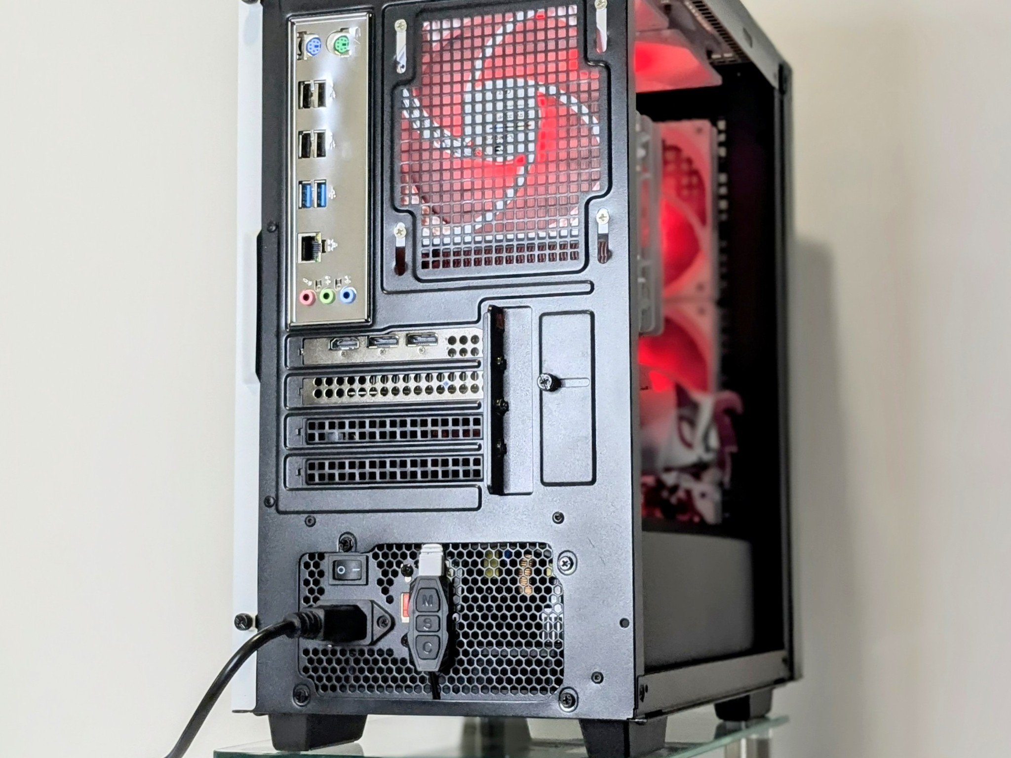 ⚪White Xeon🔥1080p Gaming PC⚪RX 5700XT⚪Intel E5-2680v3(12-c/24-t)⚪16GB DDR4⚪1TB NVMe SSD⚪️Windows 10