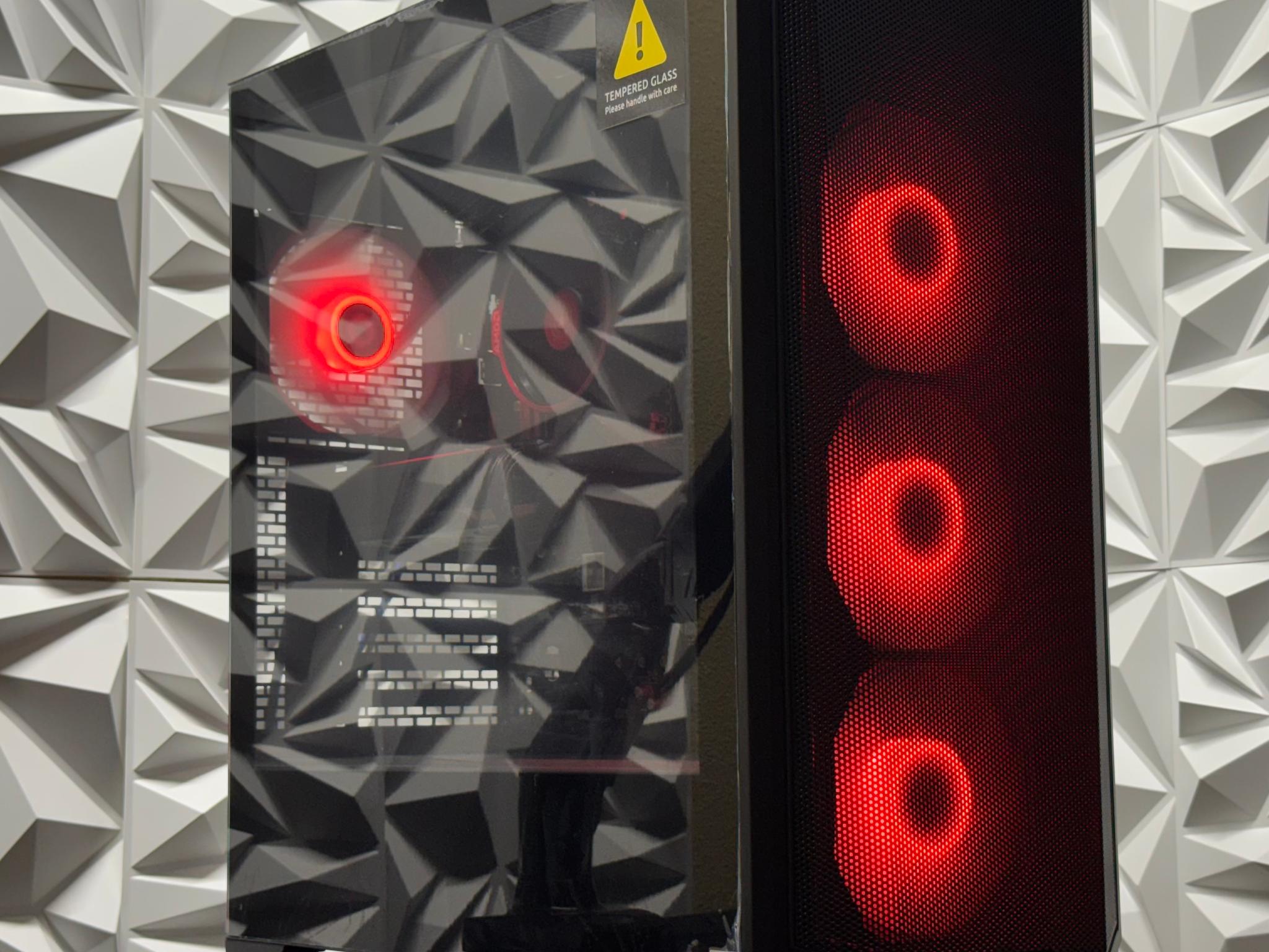 1080p/1440p Gaming pc / RX 7600 / Ryzen 5 5500 / 16GB RAM / 512GB SSD / Fortnite / Warzone