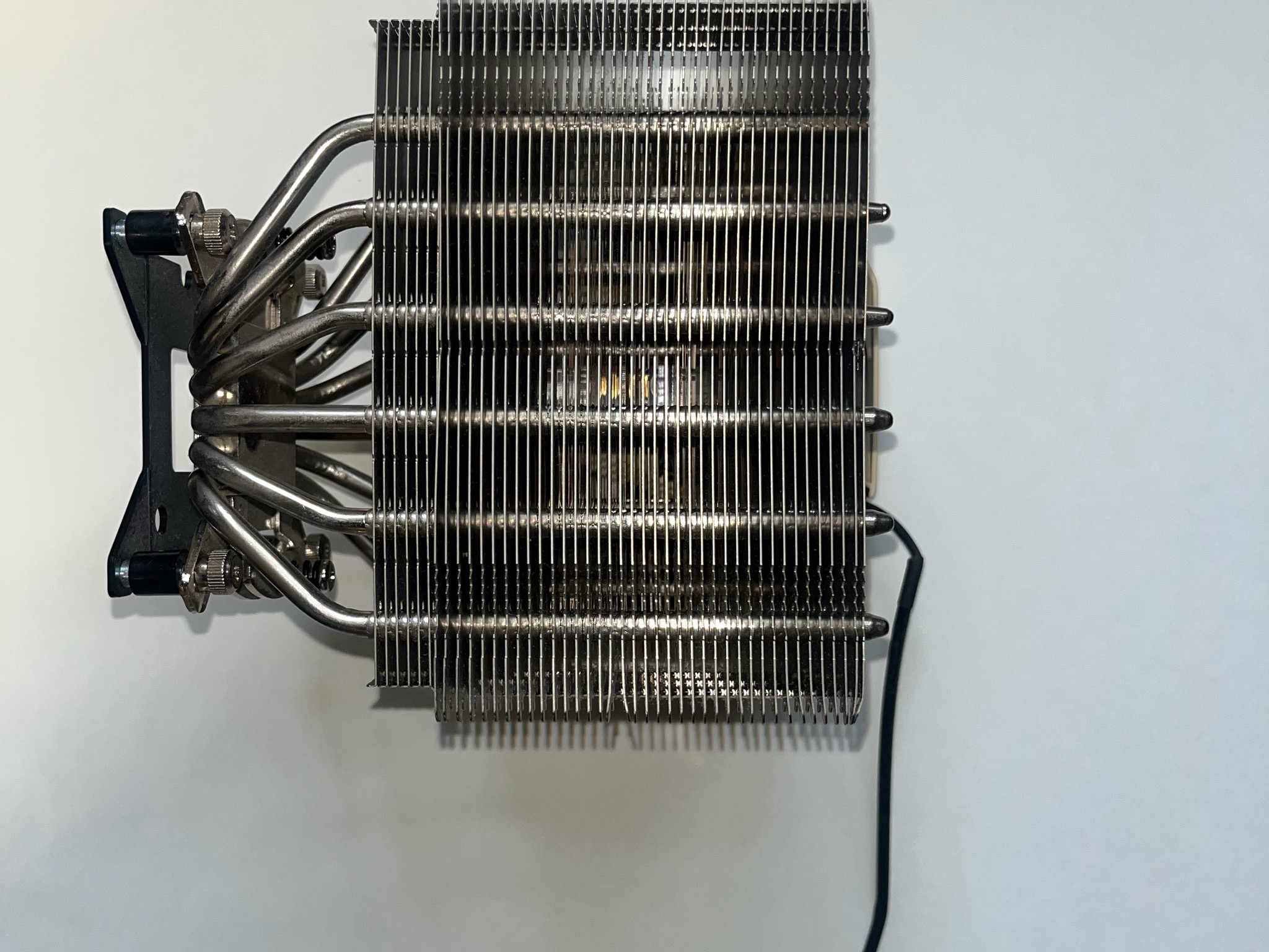 Noctua NH-D15, Premium CPU Cooler with 1X NF-A15 PWM 140mm Fans (Brown)