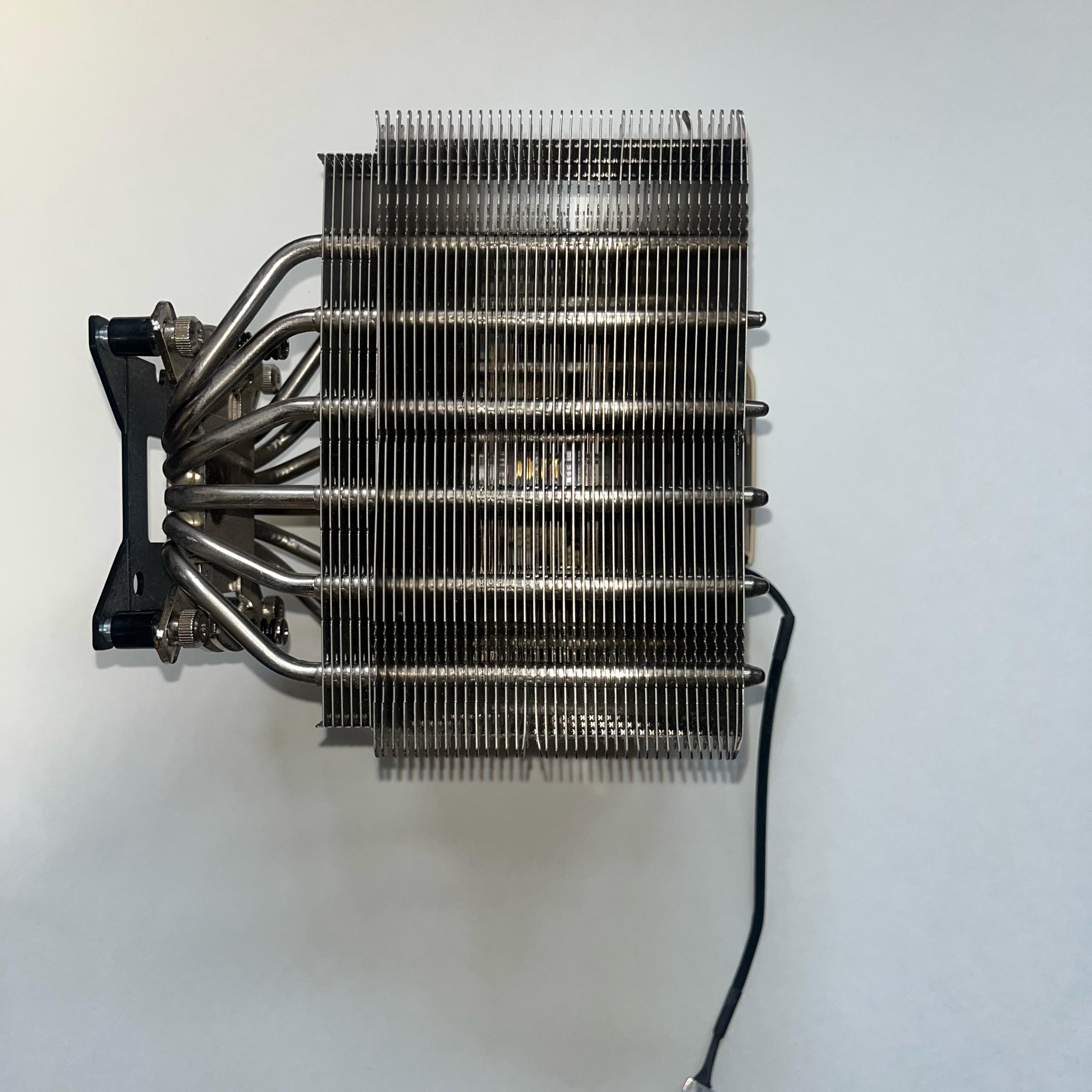 Noctua NH-D15, Premium CPU Cooler with 1X NF-A15 PWM 140mm Fans (Brown)
