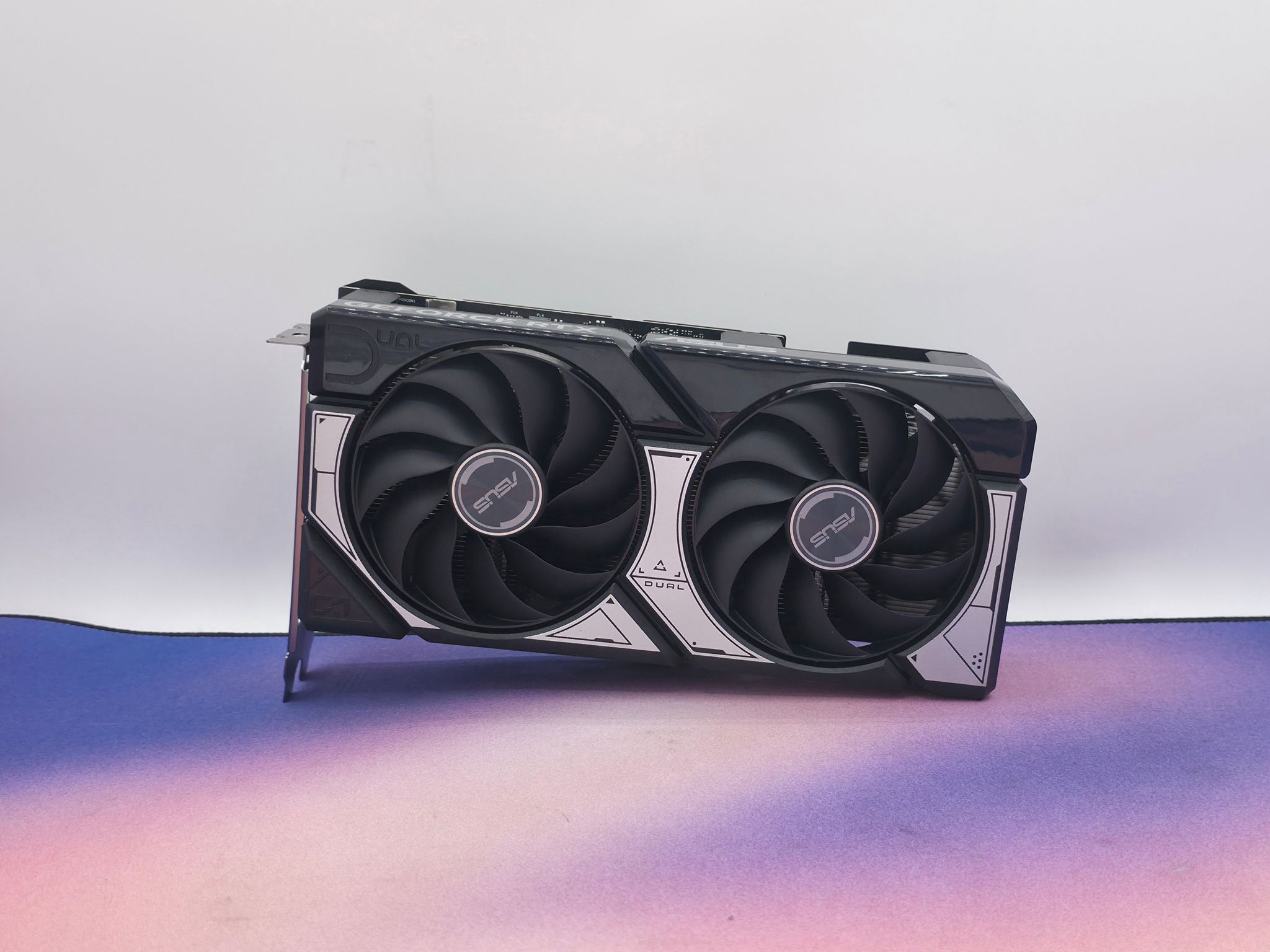 Asus Dual OC RTX 5060