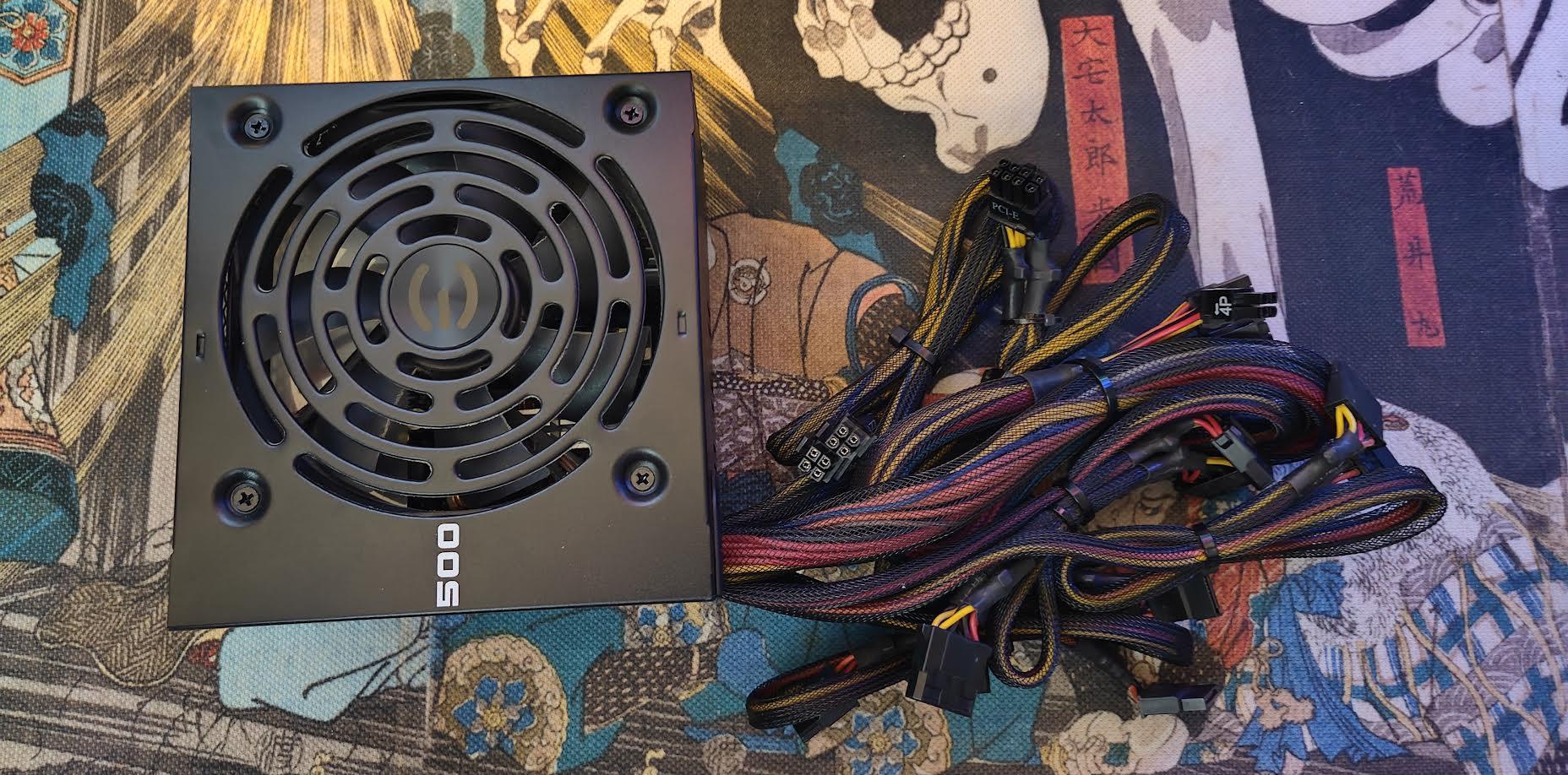 EVGA 500 W1, 80+ WHITE 500W Power Supply