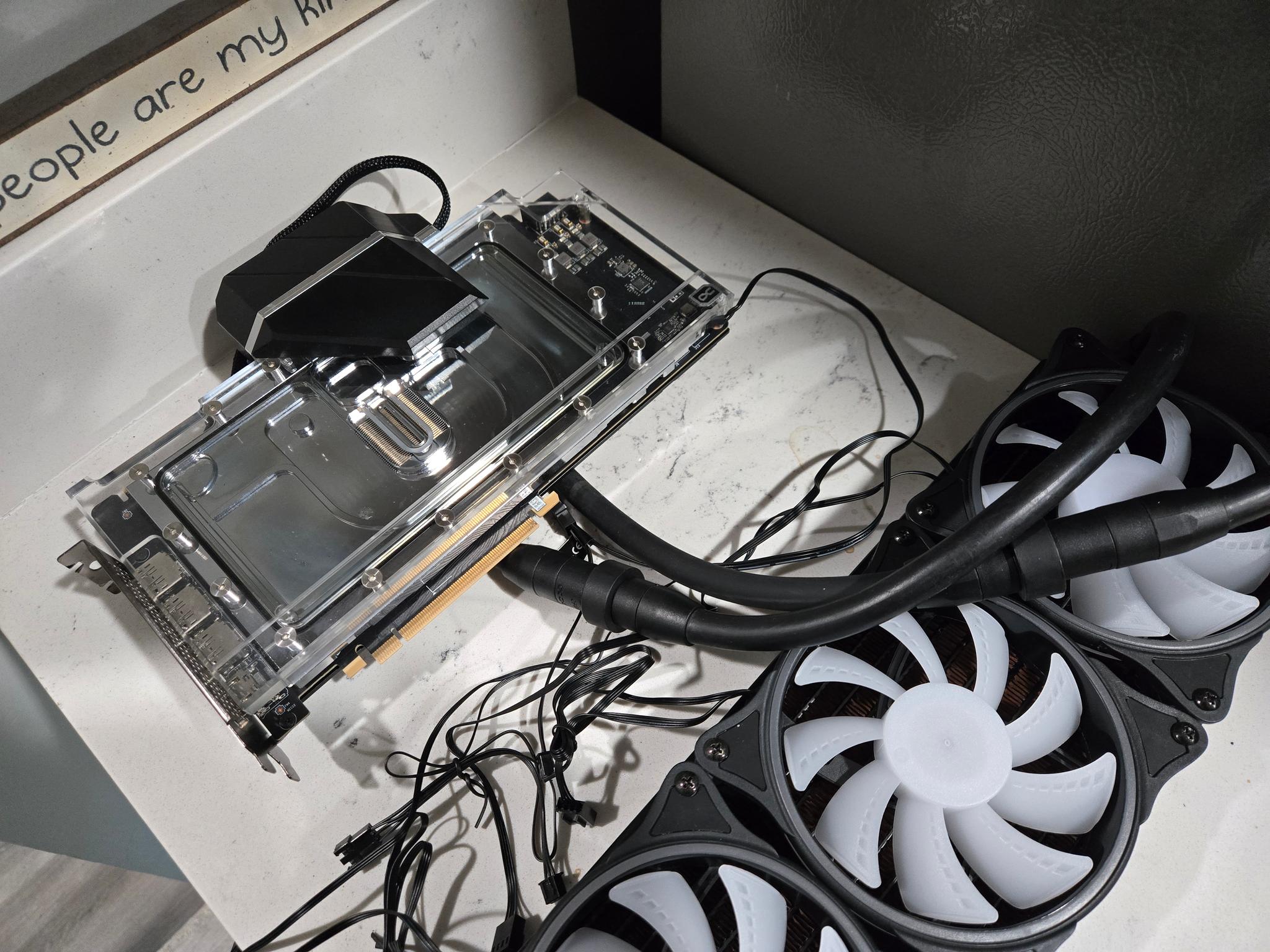 3090 Ti 24GB with 360mm sealed AIO by Alphacool full coverage block