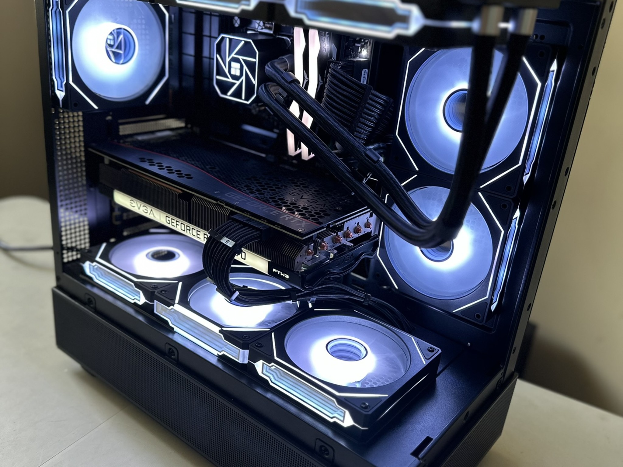 Gaming PC | Intel i7 12700KF | RTX 3070 | 1TB NVME | 32GB RAM