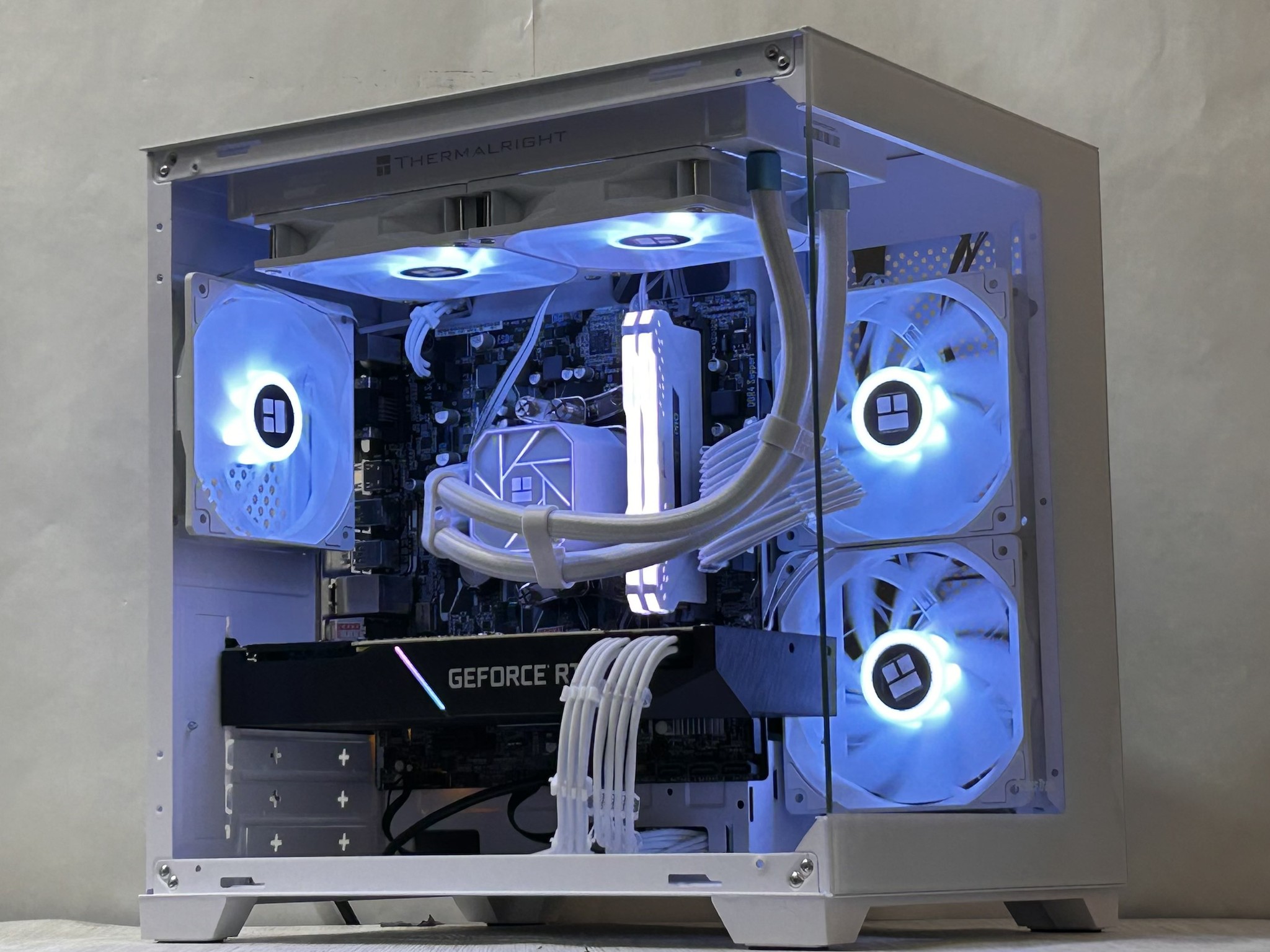 RTX 2080, Ryzen 5 5500, 16GB DDR4, 1TB NVMe SSD, WiFi. Liquid Cooling - Gaming PC