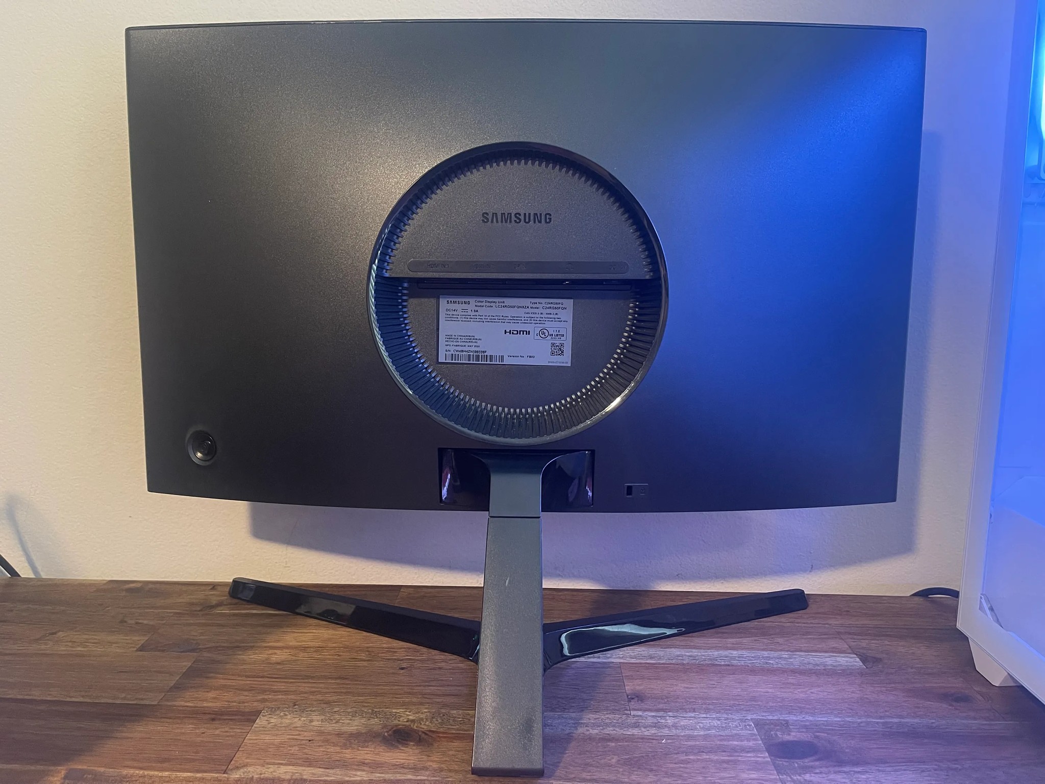 SAMSUNG 24" Curved 1080p Monitor
