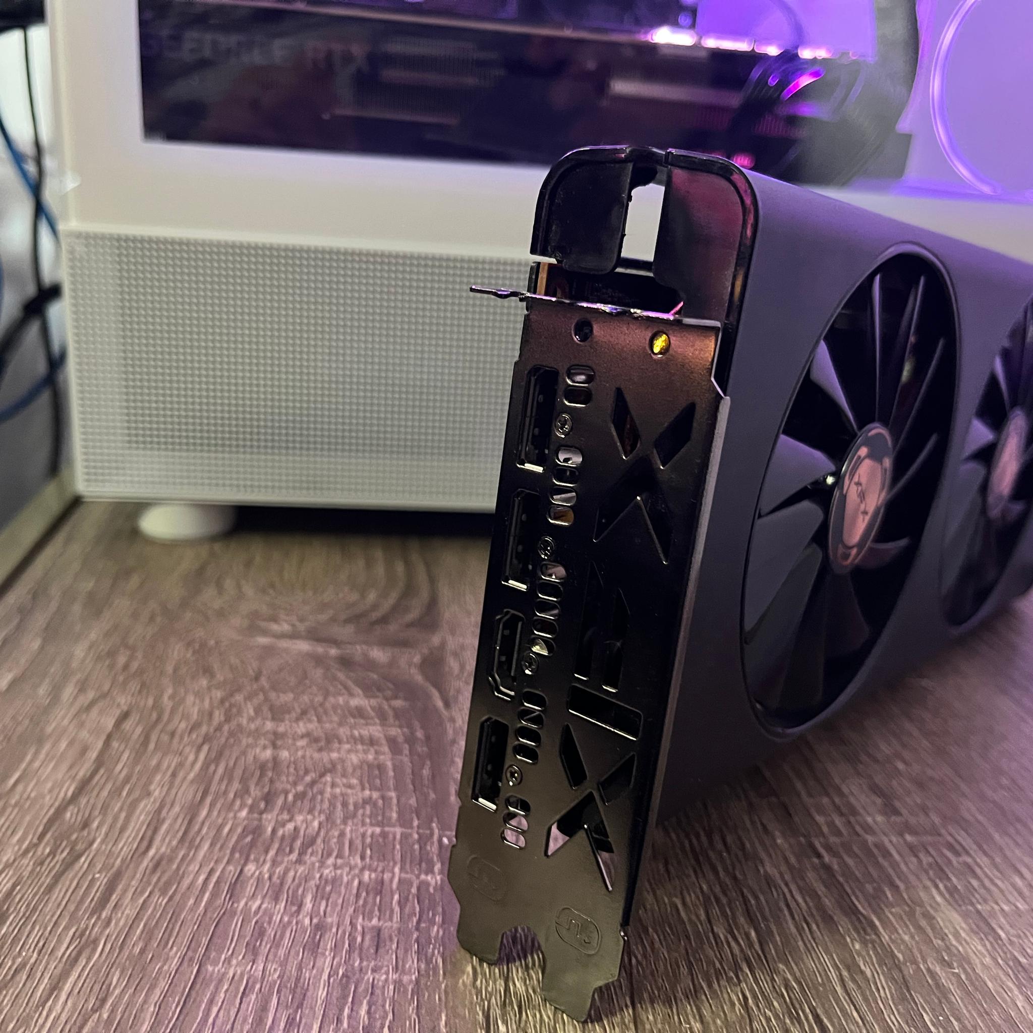 XFX THICC II Pro Radeon RX 5600 XT