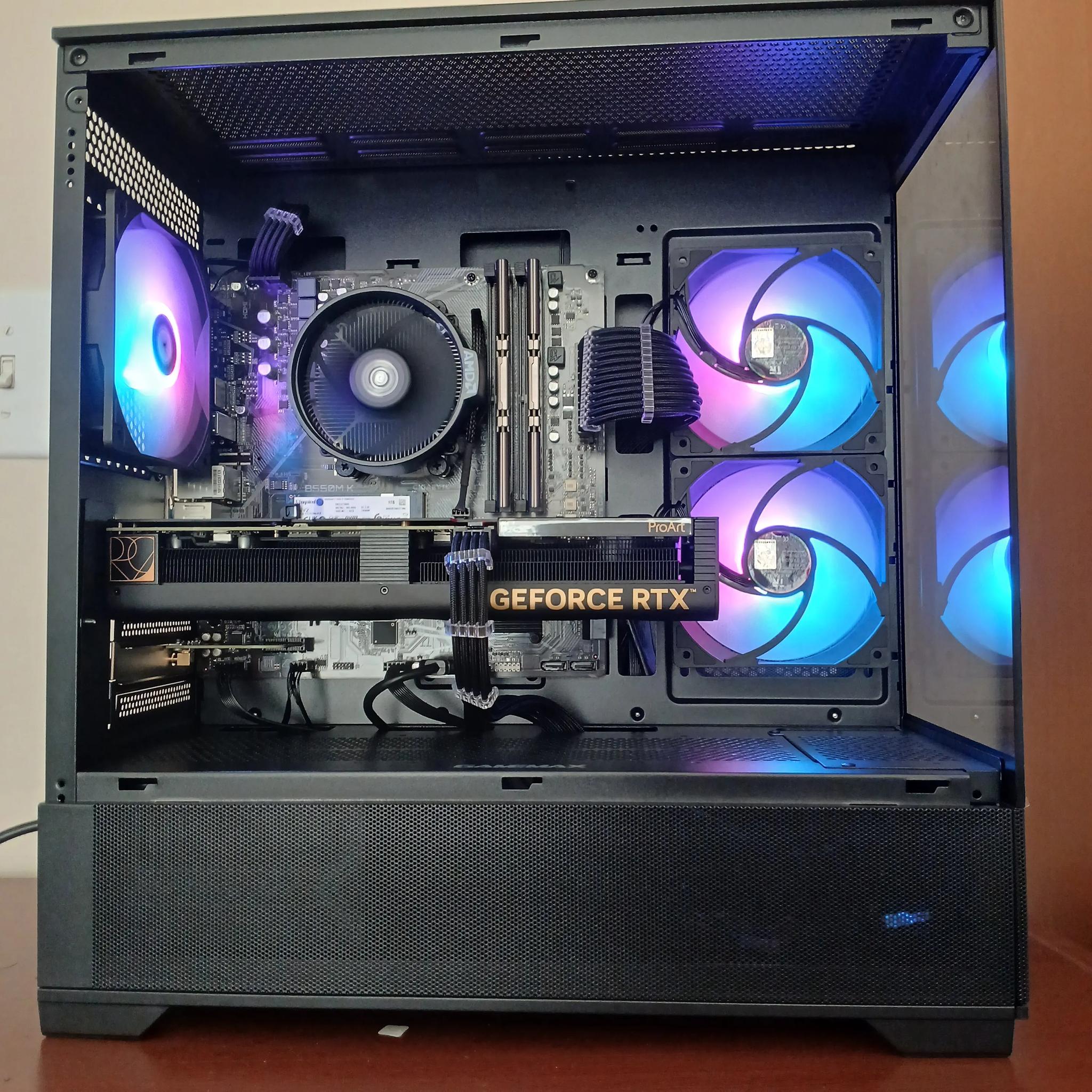 RTX 4060 | Ryzen 5 5600X | 16GB DDR4 RAM