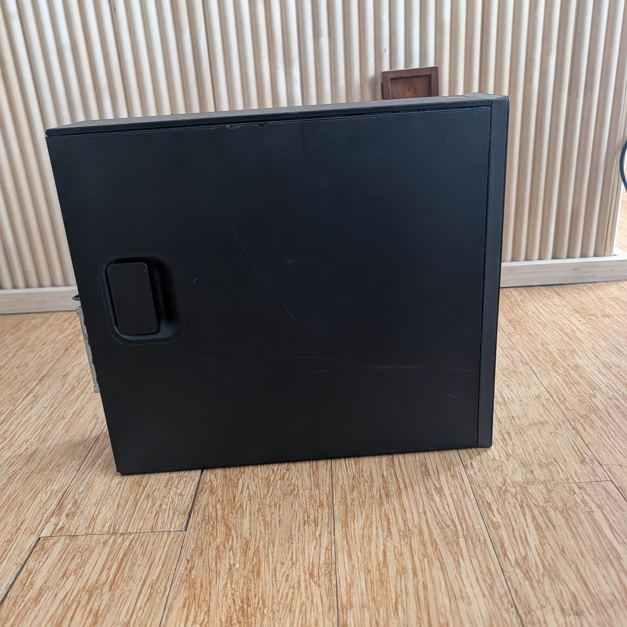 HP SFF PC | I5 4590 | 12GB | No HDD/SSD |