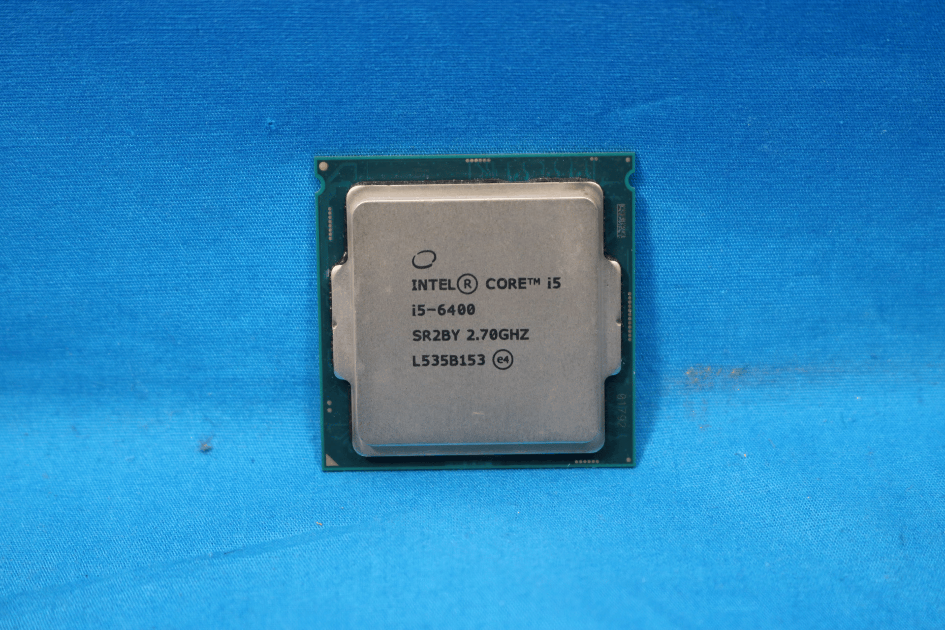 Intel Core i5-6400 2.70GHz LGA1151/Socket H4 Quad-Core 6MB Desktop CPU SR2BY