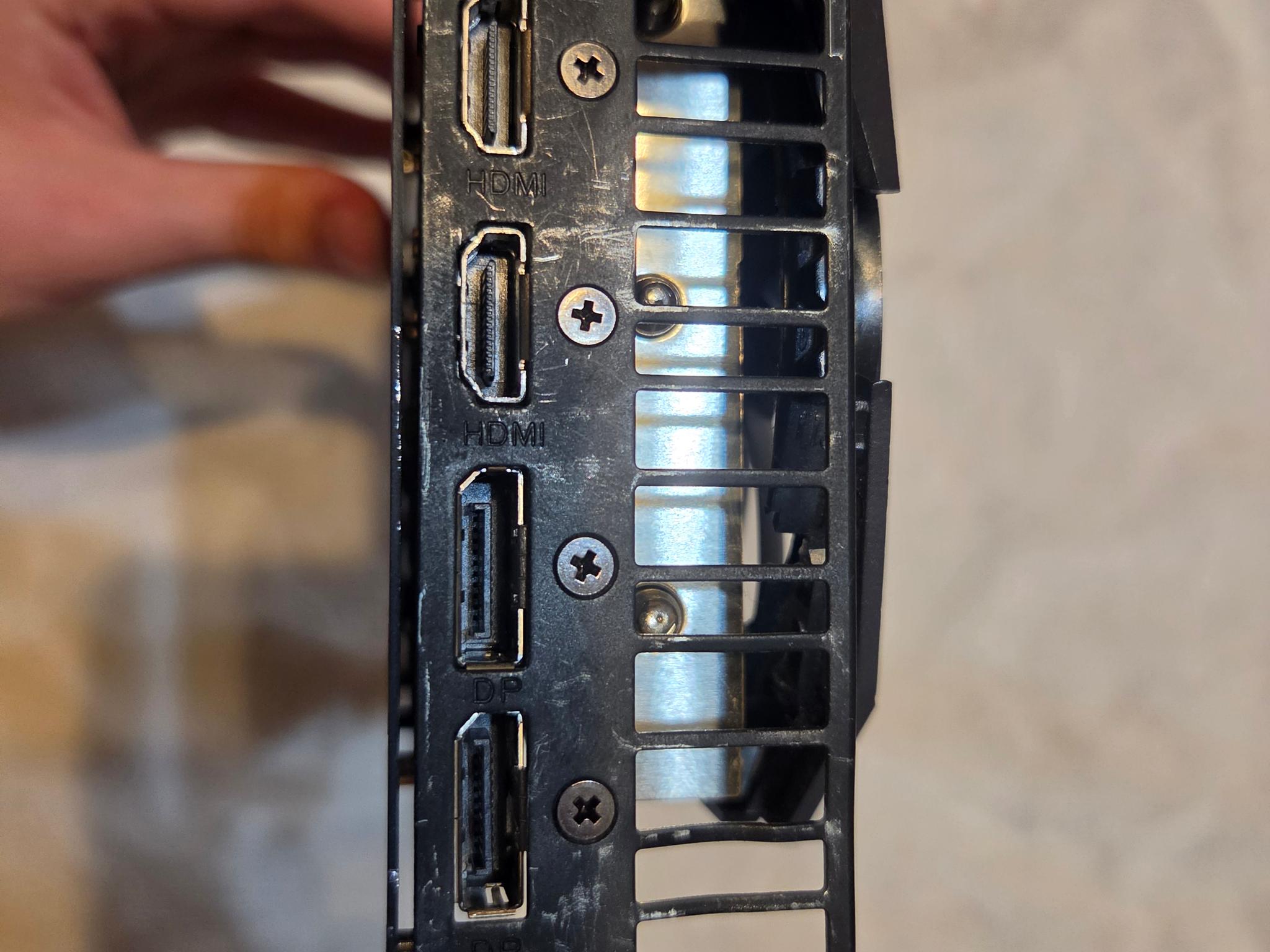 ASUS ROG Strix GeForce GTX 1660 Ti GAMING OC - Image 2