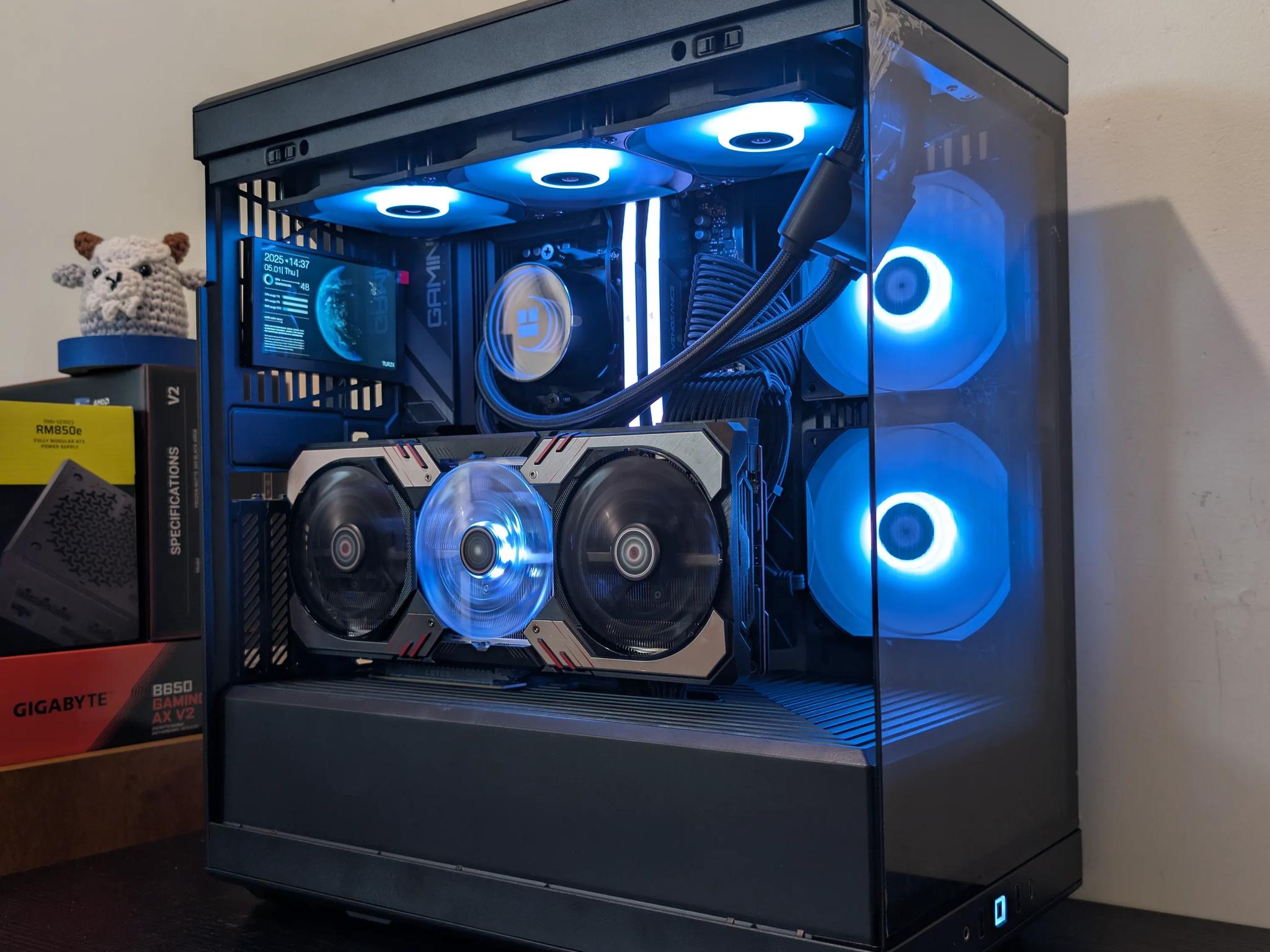 🔥1440p/4K Gaming Beast | RX 6950XT | Ryzen 7 9700X | 2TB SSD | 32GB RAM | WiFi 6 & Bluetooth🔥