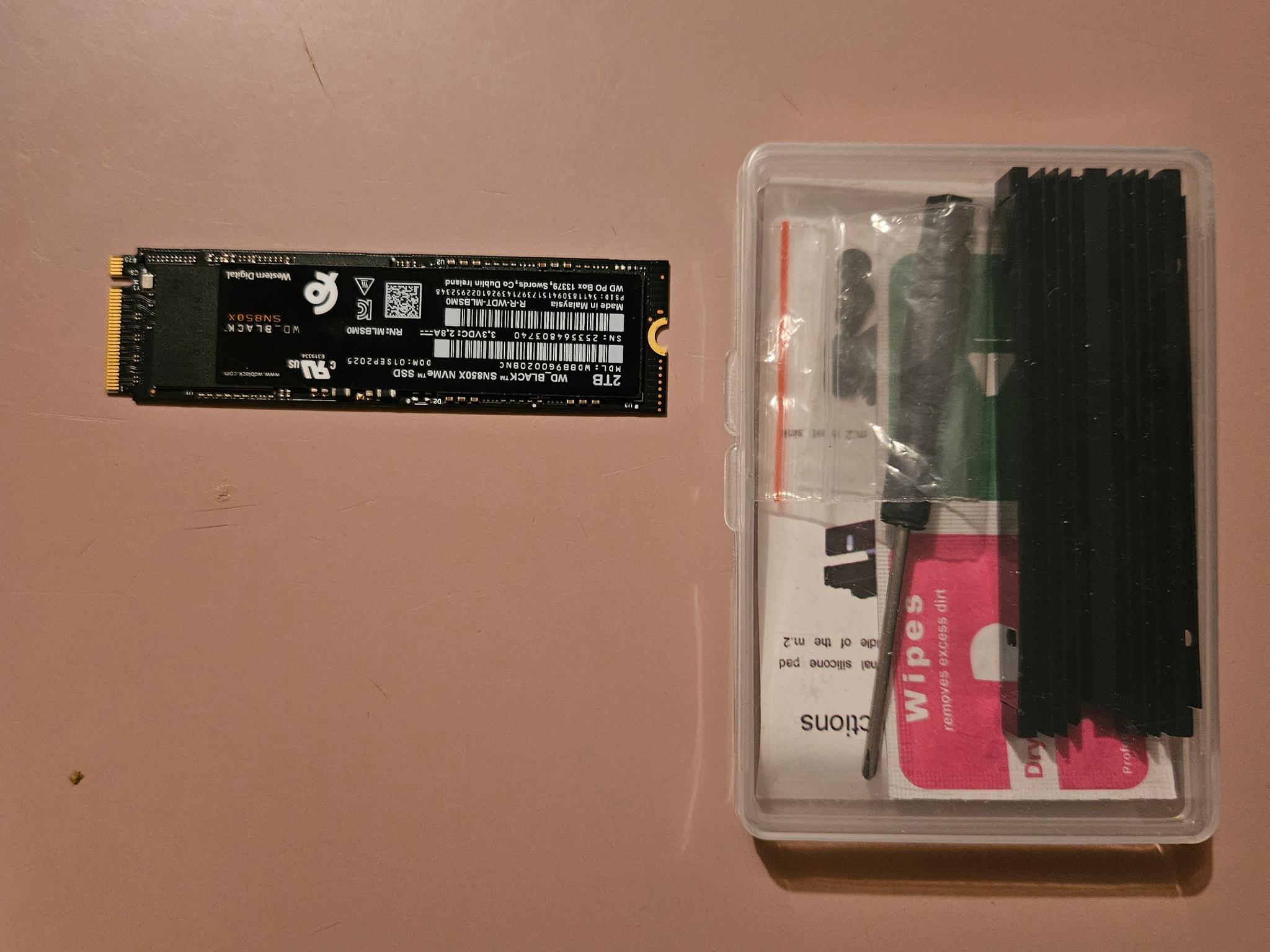 WD Black SN850X 2TB Gaming SSD