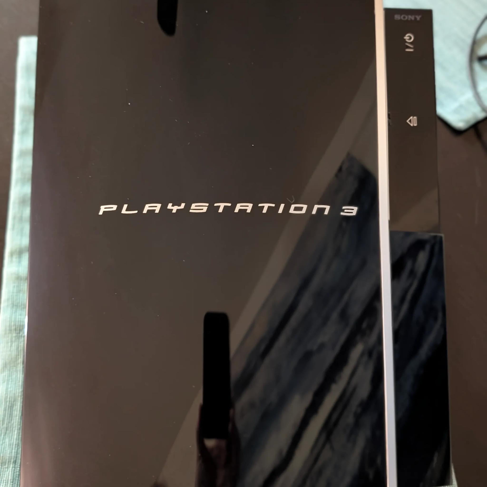 Sony PlayStation 3 (PS3)