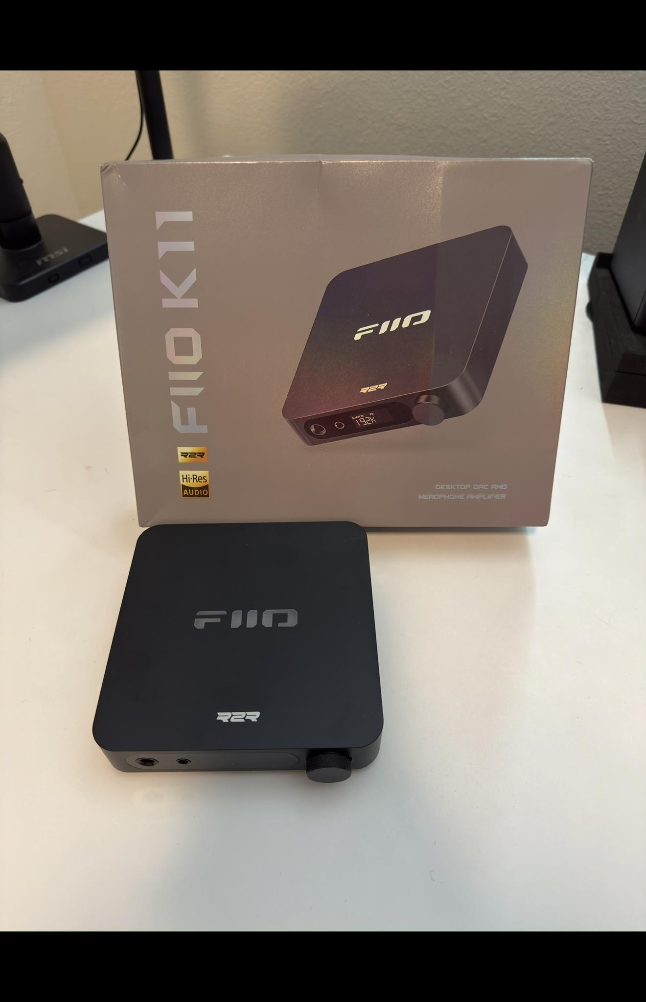 Fiio K11 R2R DAC/AMP