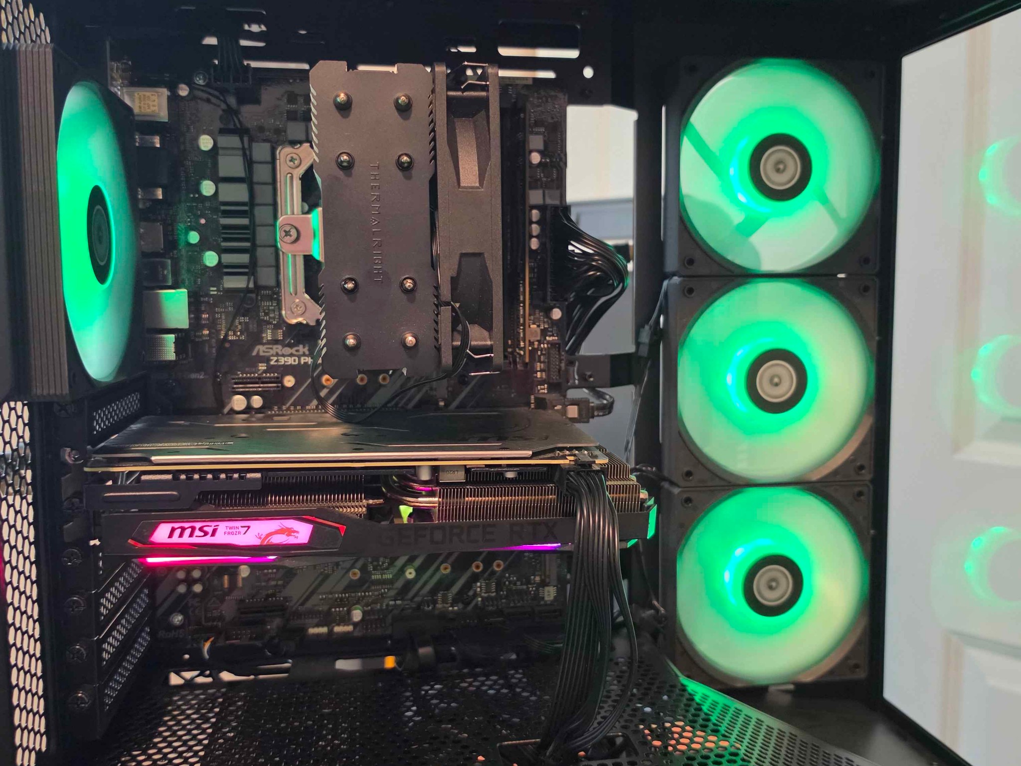 GeForce RTX 2060 Super Custom Gaming PC - Core i7-9700, 16GB RAM, 256GB SSD
