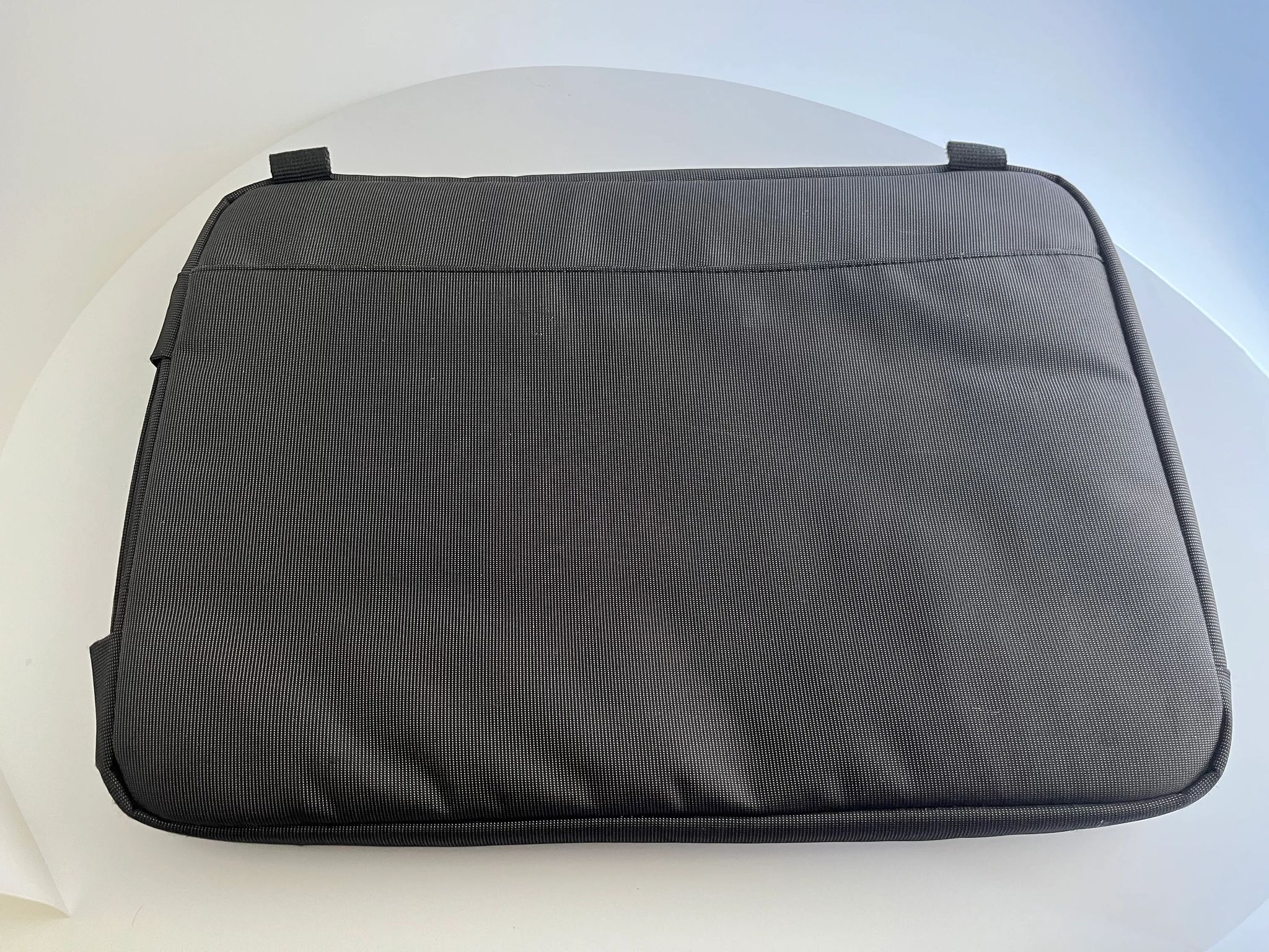 Razer Blade 15 (Mid-2019 Base Model), Core i7 9th Gen, GTX 1660 Ti, 16GB RAM, 1TB SSD + 1TB HDD
