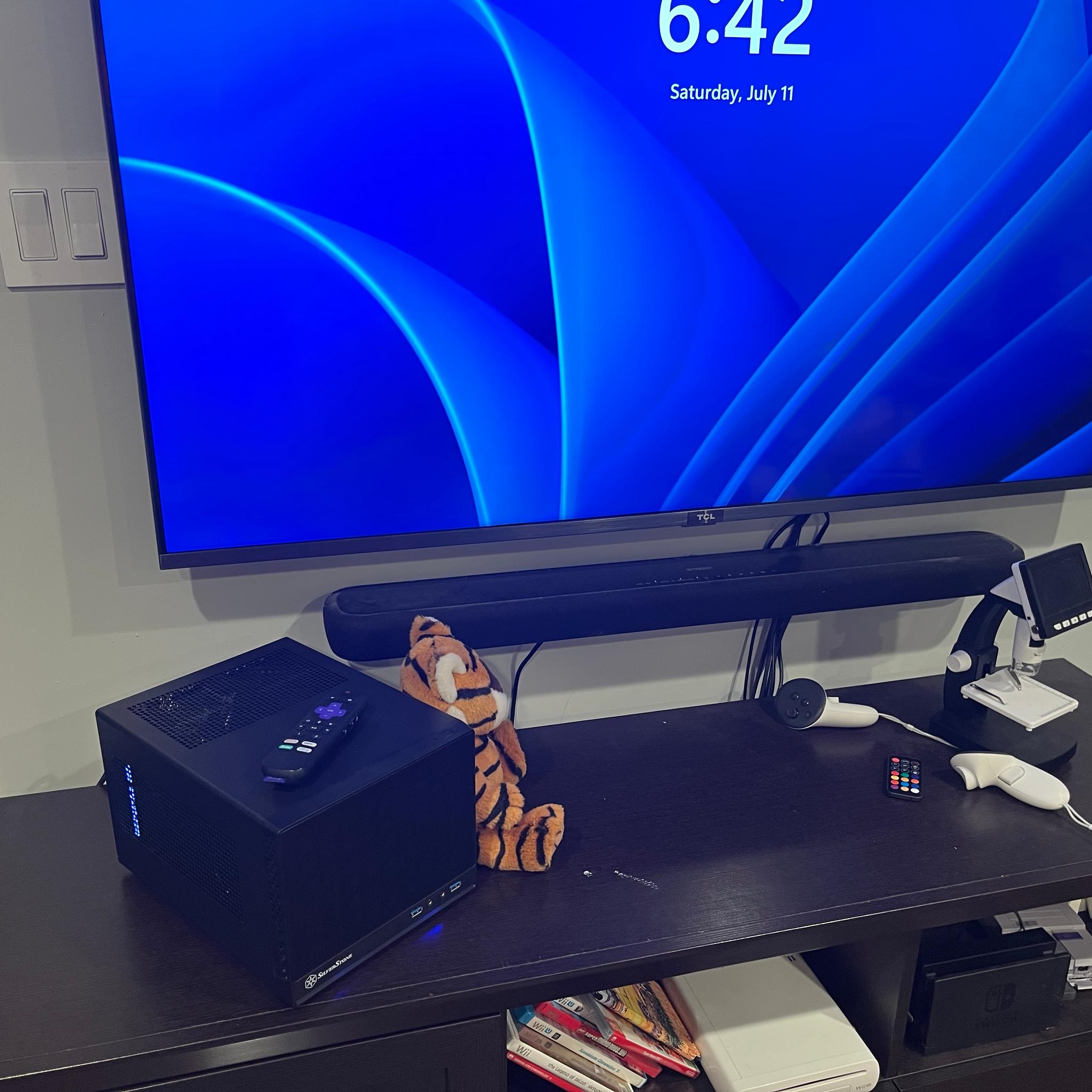 FUN MINI PC! - RTX 2080TI 11G - Ryzen 5 5500 - 16GB DDR4 3600MT/s