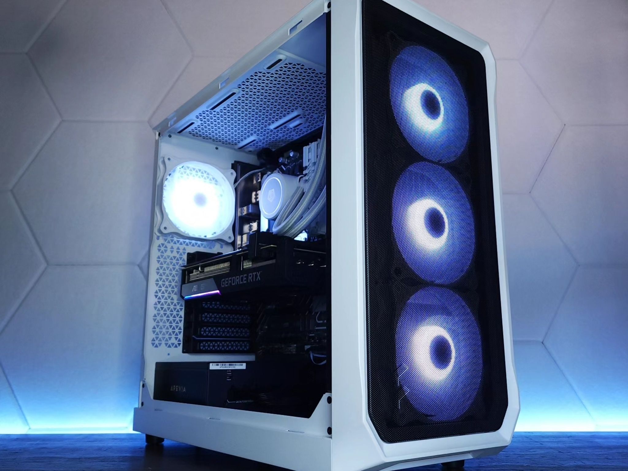 💙🤍RTX 3060Ti // i5 12400F // 16GB 3200MHz // 1TB NVMe