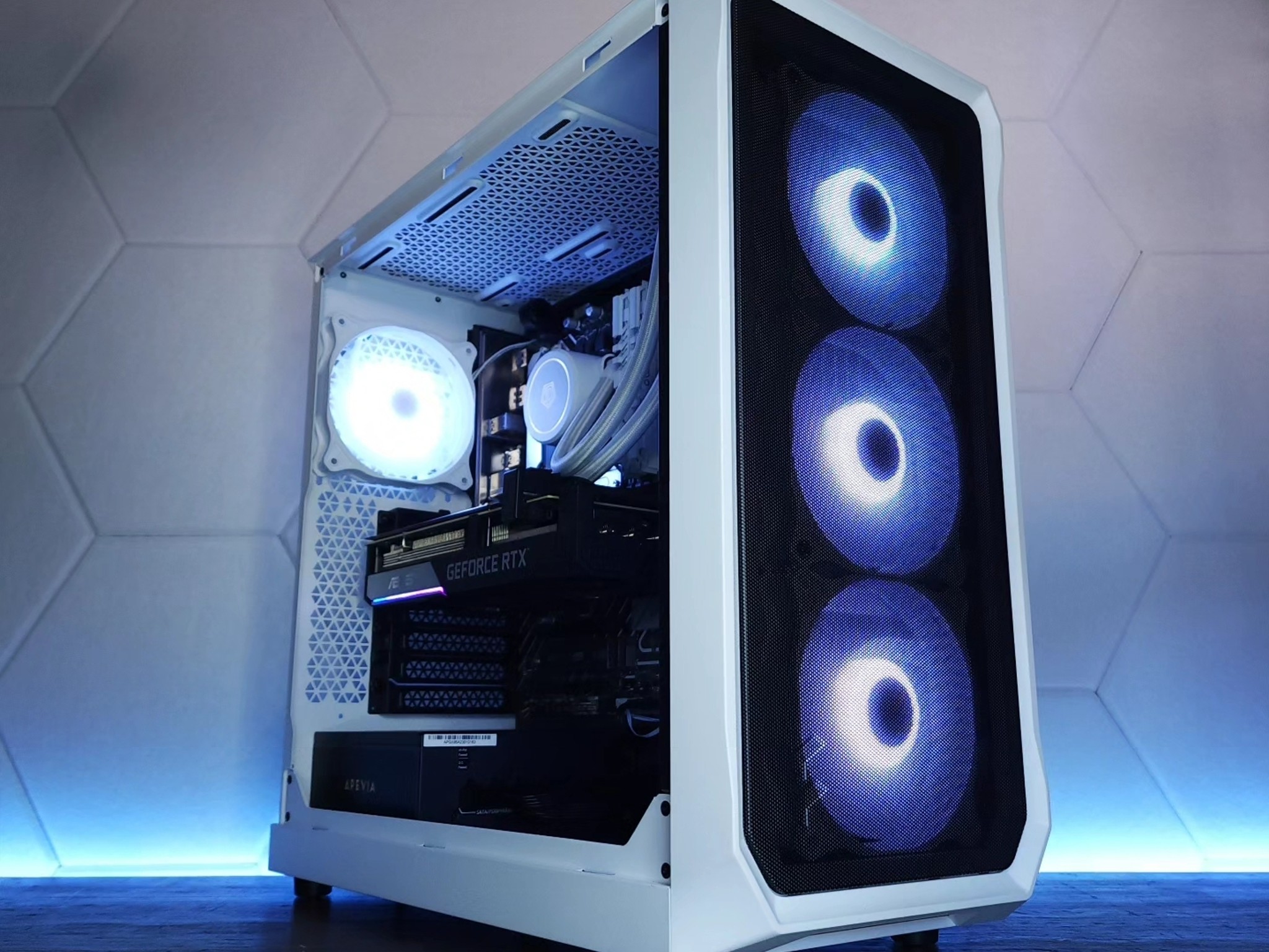 💙🤍RTX 3060Ti // i5 12400F // 16GB 3200MHz // 1TB NVMe