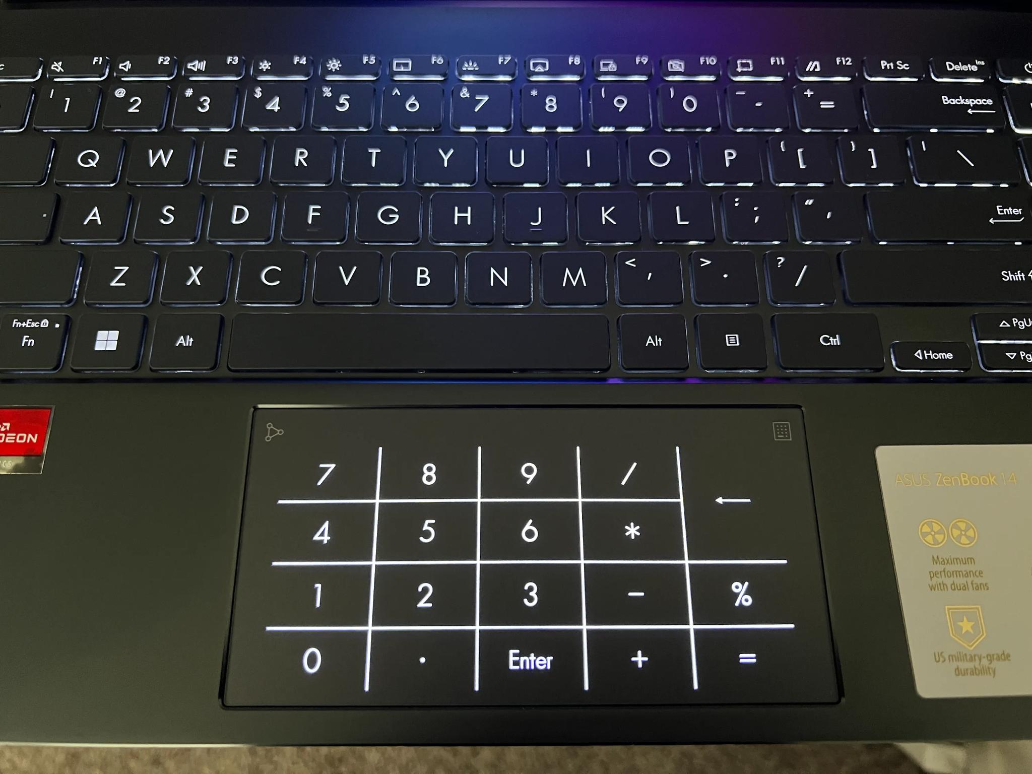 Asus Zenbook 14 AMD Ryzen 5900x 16GB RAM 1TB Gray