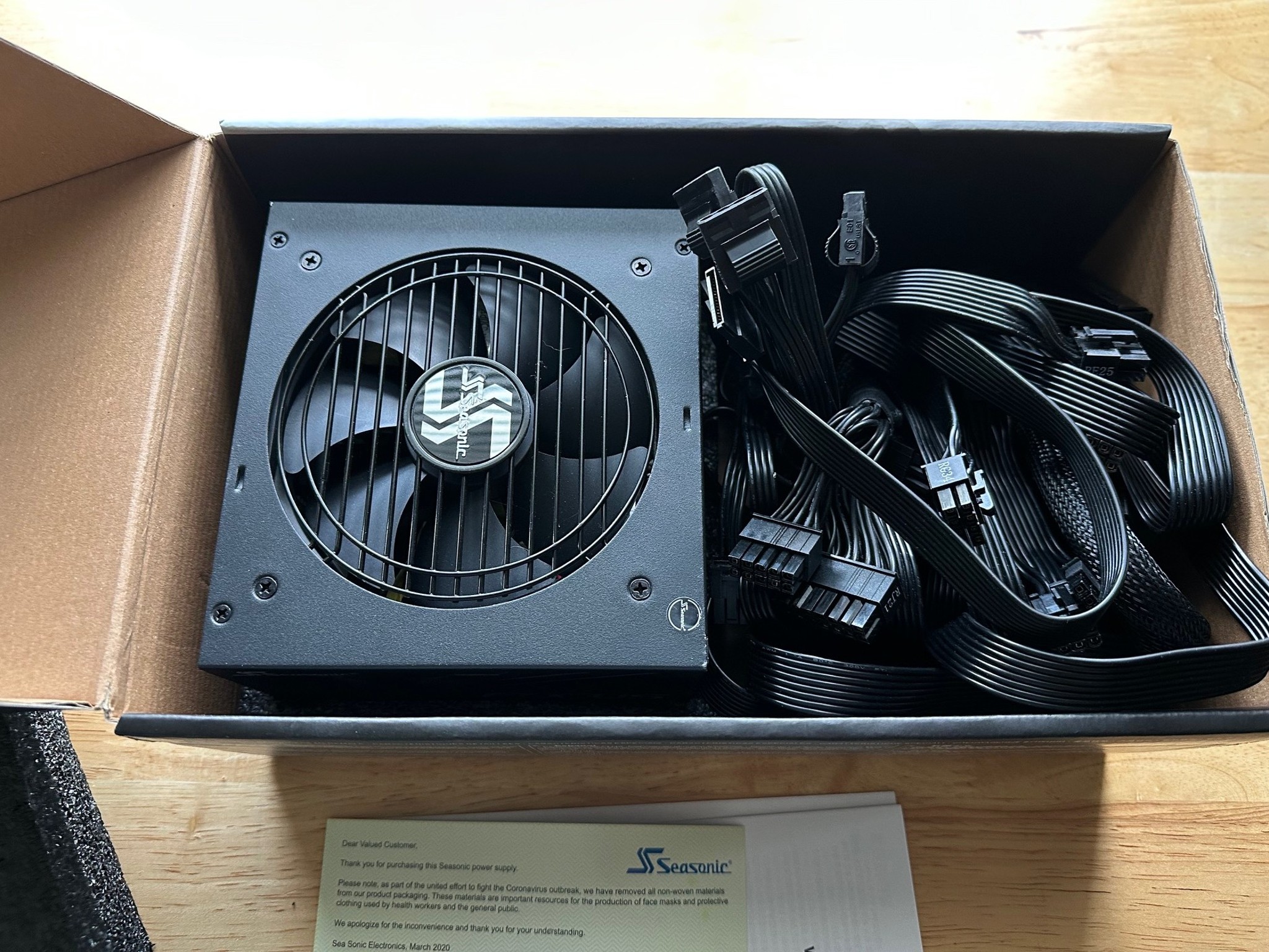 Seasonic FOCUS PX-850 | 850W | 80+ Platinum | Full-Modular | ATX Form Factor - Used/Great Condition