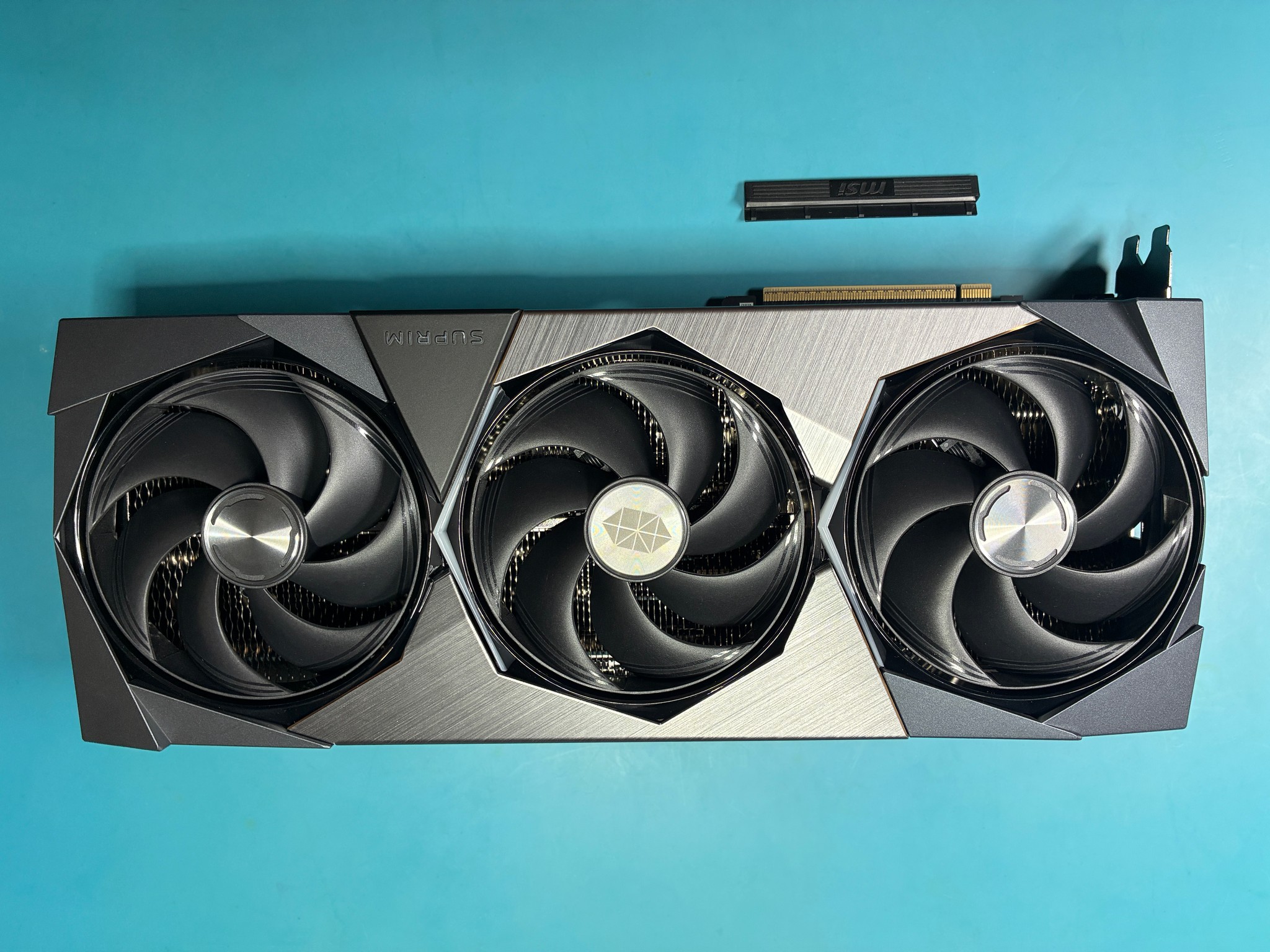 MSI GeForce RTX™ 5080 SUPRIM SOC 16G - G5080-16SPS (GPU) | Jawa