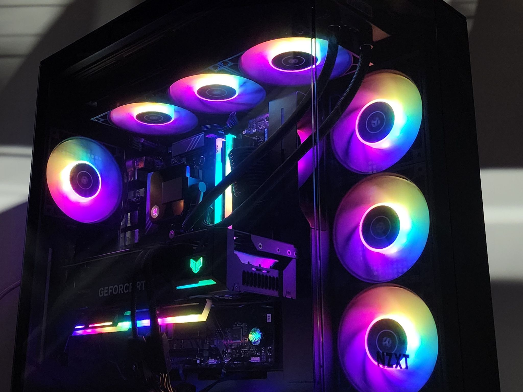 Gaming PC Ryzen 7 9700X 32GB RAM 1TB SSD RTX 4070 SUPER 12GB Windows 11 Computer