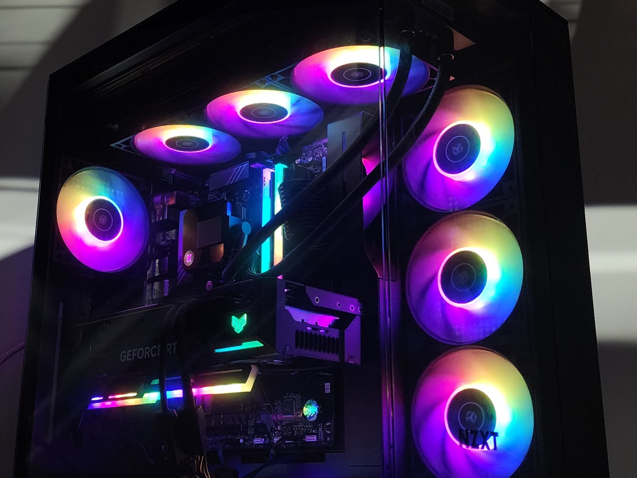 Gaming PC Ryzen 7 9700X 32GB RAM 1TB SSD RTX 4070 SUPER 12GB Windows 11 Computer