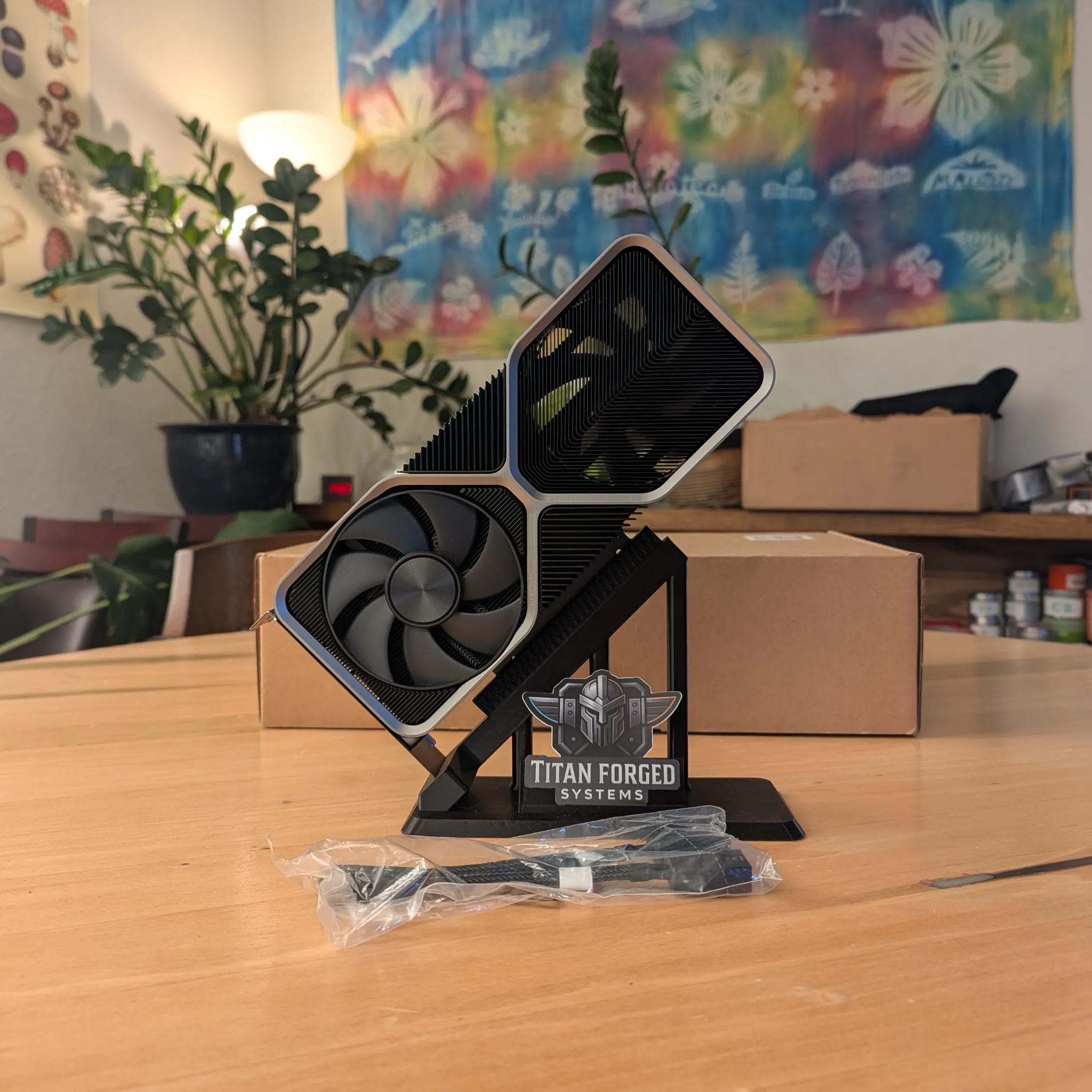 ❄️ NVIDIA 4070 Founders Edition | Elegant & Efficient | 12GB GDDR6X | SFF Friendly