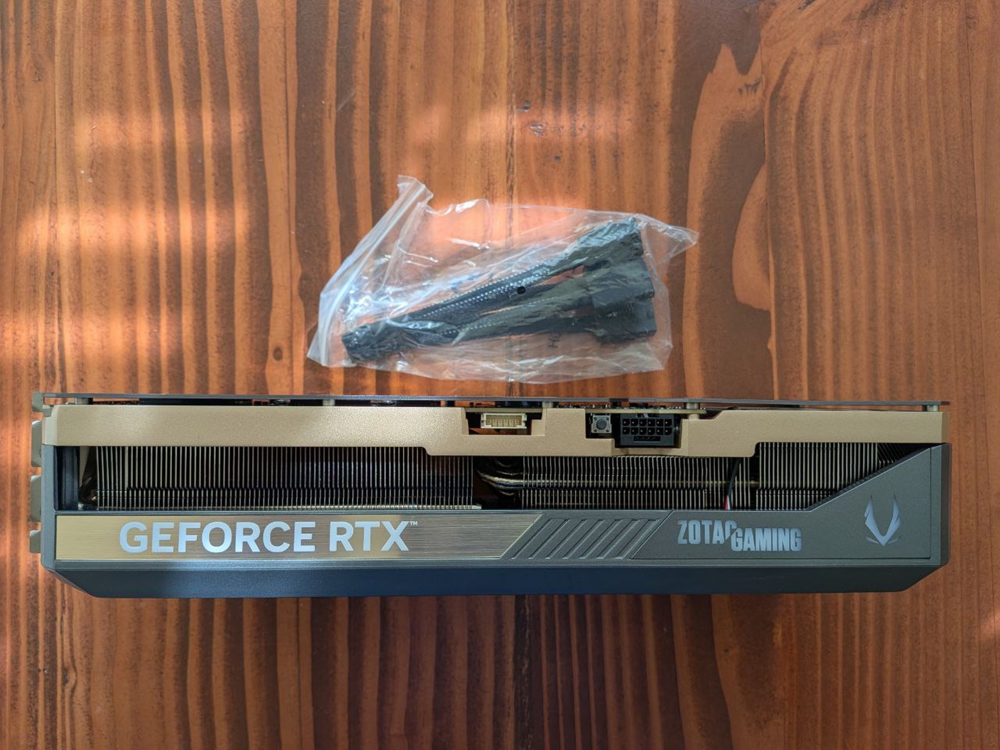 ZOTAC GAMING GeForce RTX 5080 SOLID