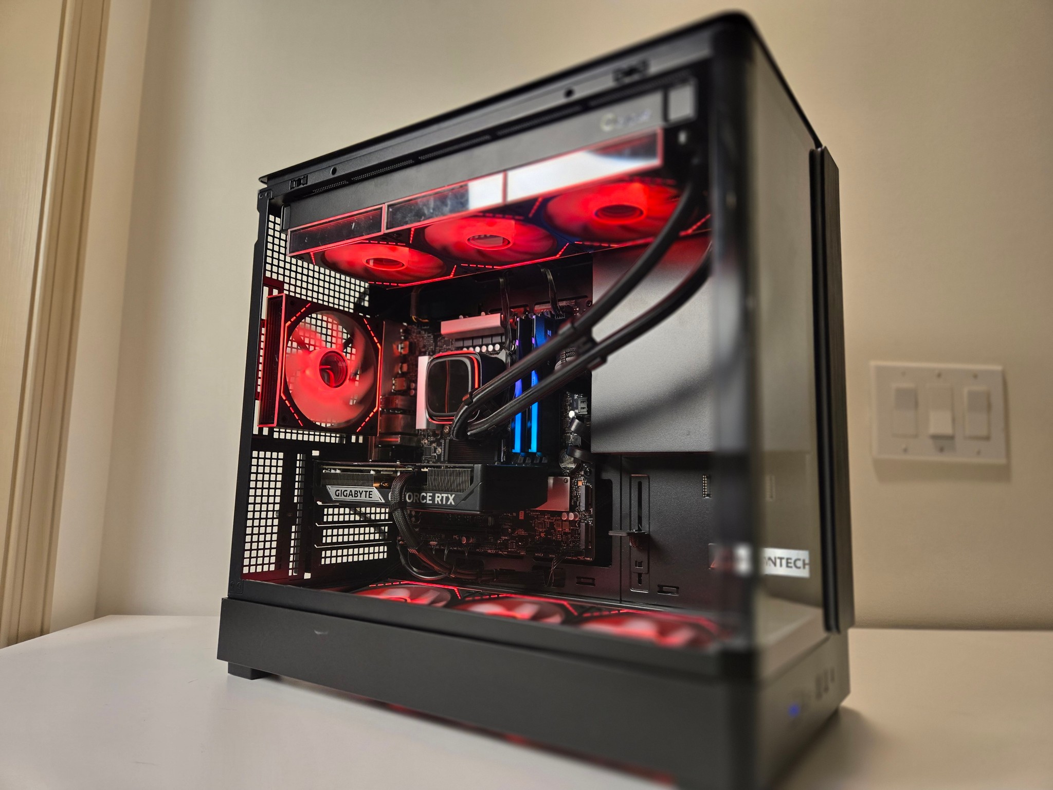 RTX 5060 Ti 16gb | Core Ultra 7 265F | 32gb DDR5 | 1tb Storage