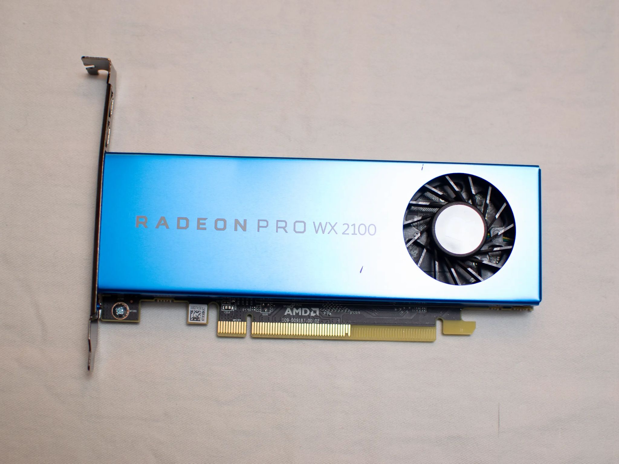 AMD Radeon Pro WX2100 GPU